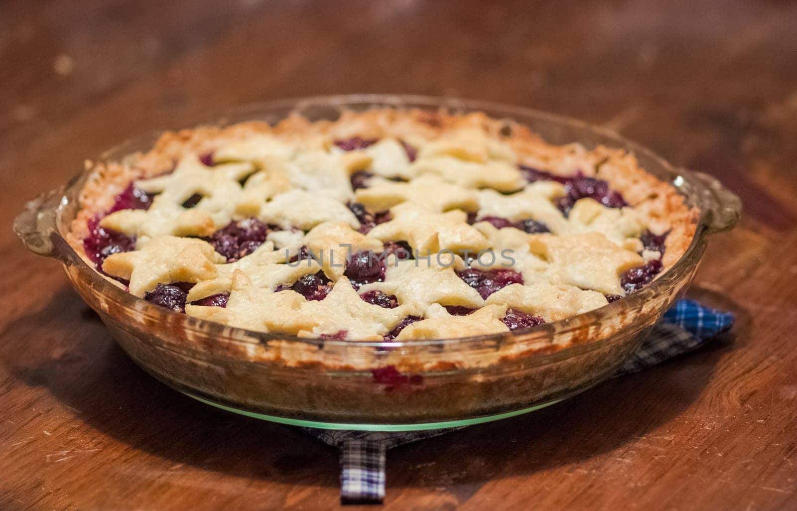 Blackberry Pie Served in a Dish