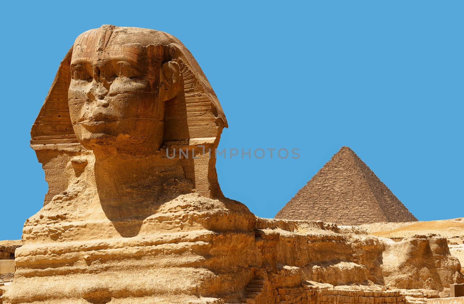 Sphynx with Pyramid of Cheops