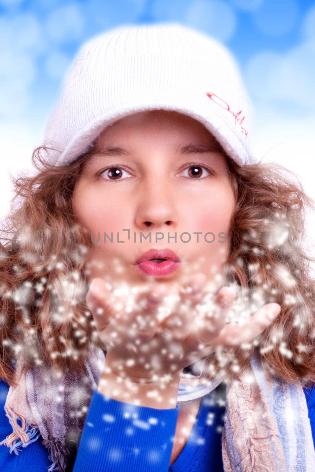 Young pretty woman in winter