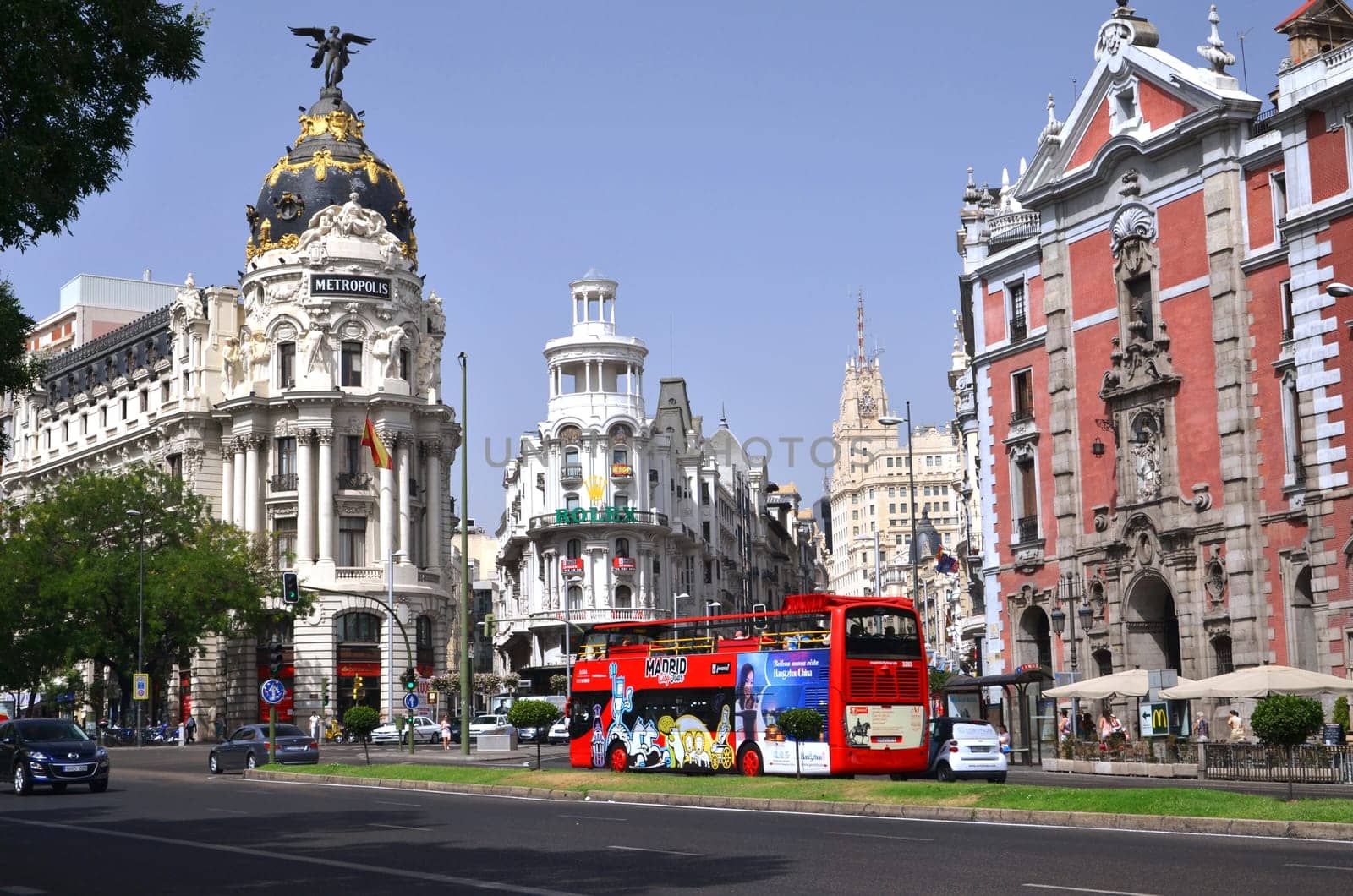 Metropolis building on Gran Via street in Madrid, Spain.