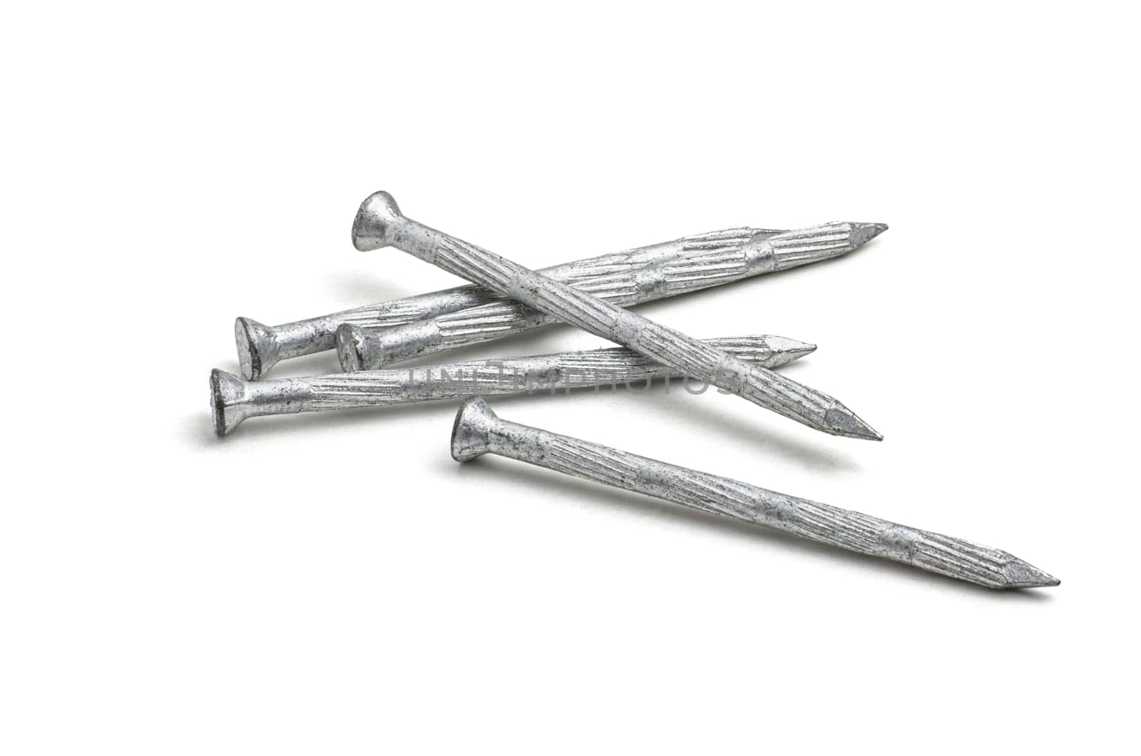 Galvanized steel nails with longitudinal fluting