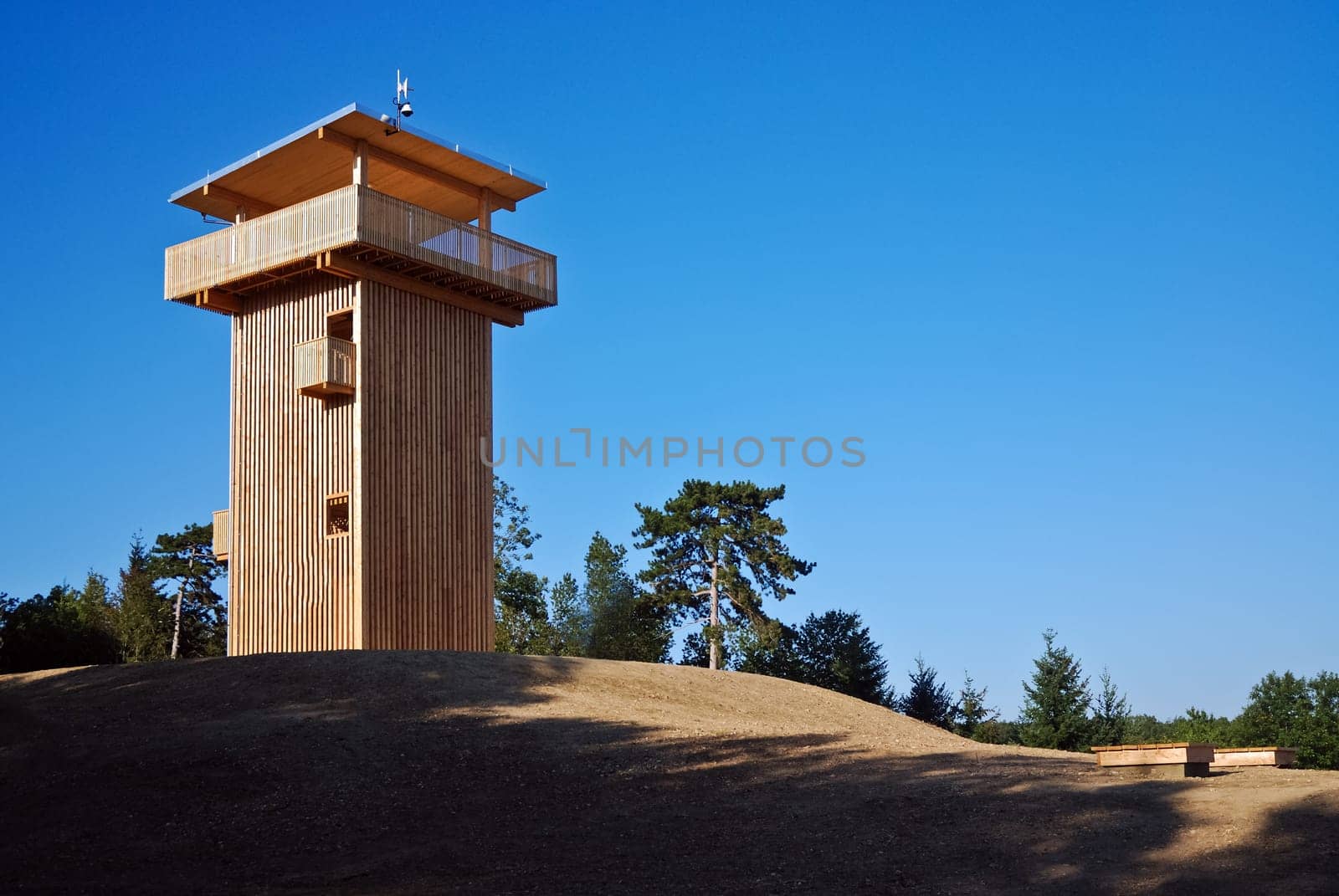 Aussichtswarte aus Holz