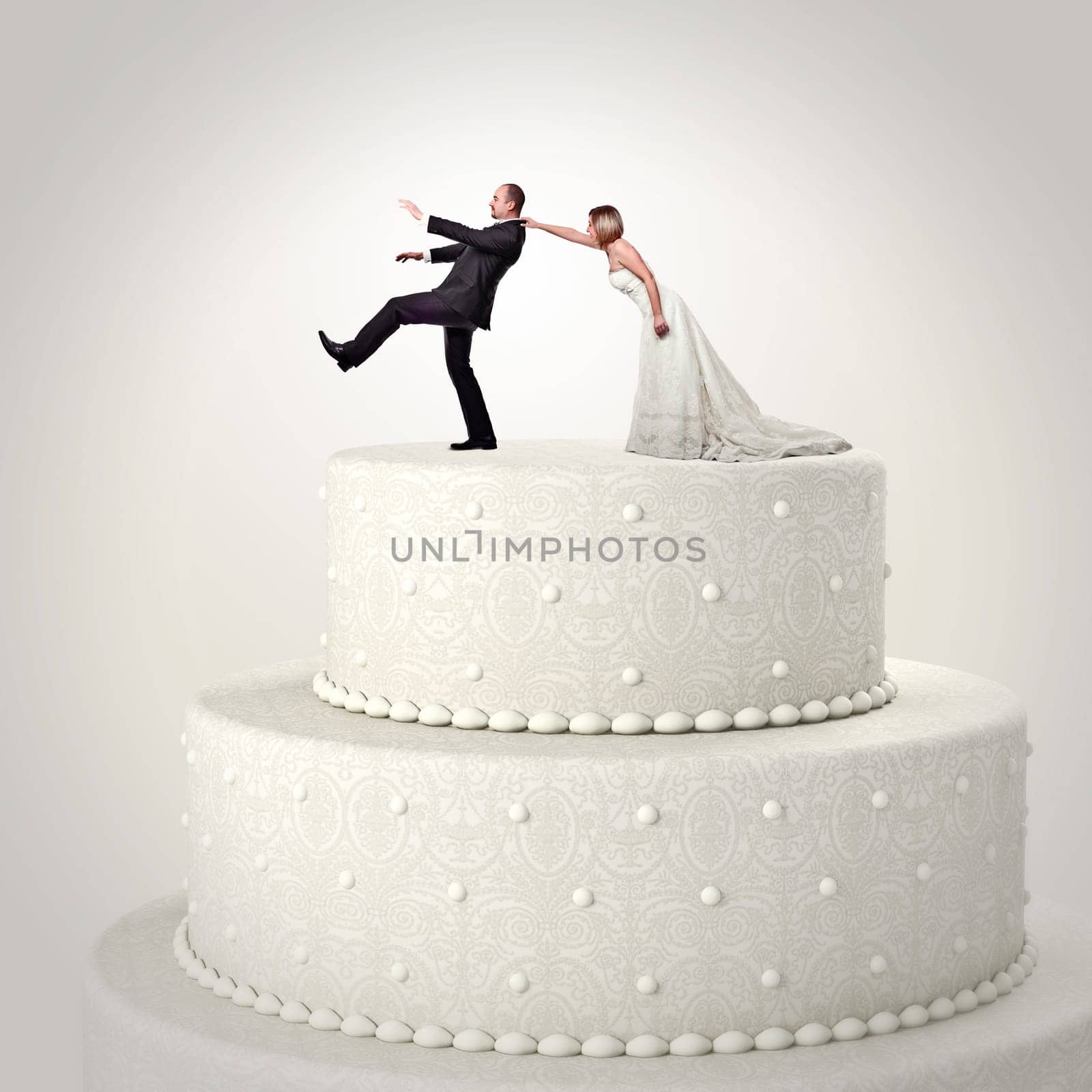 3d wedding cake and funny couple situation