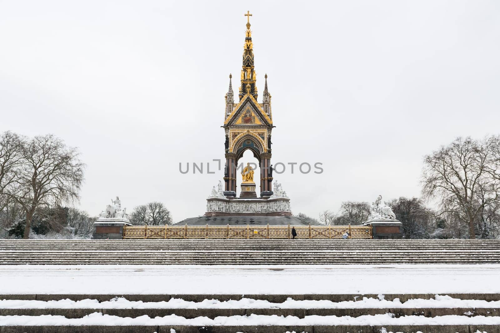 Albert Memorial in covered in snow after three days of blizzards.