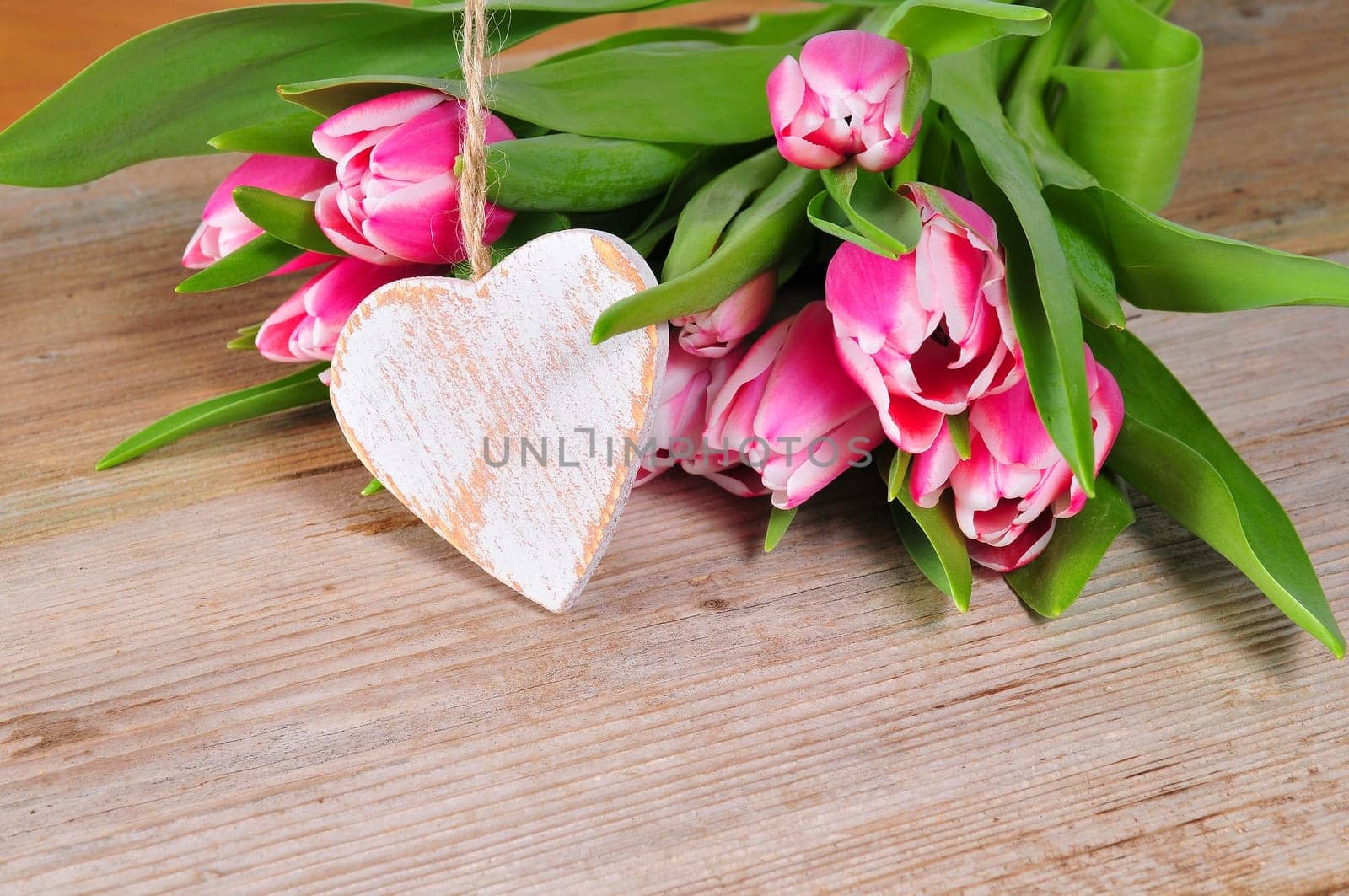 Easter Table Decoration Tulips Eggs