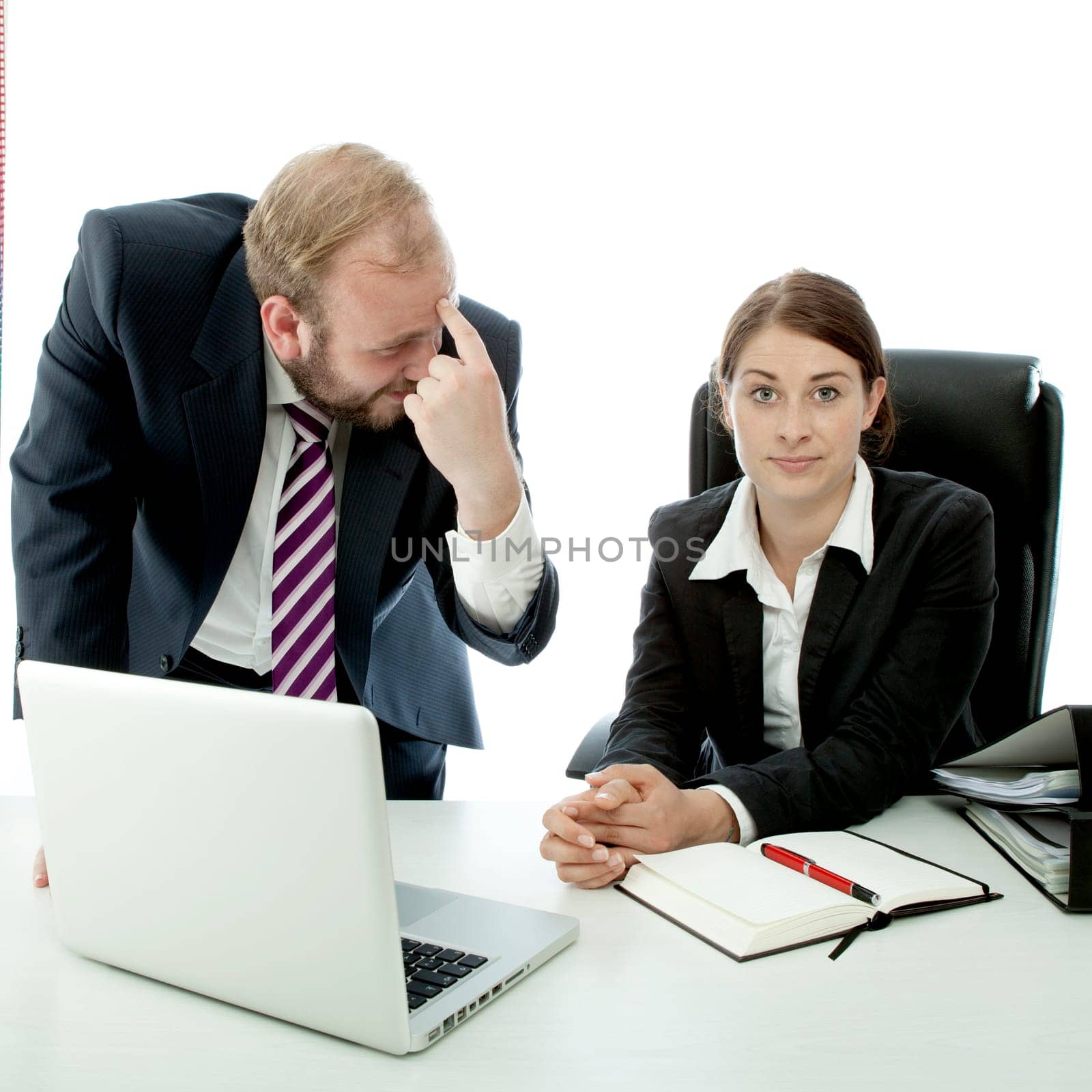 beard business man brunette woman at desk employee is stupid
