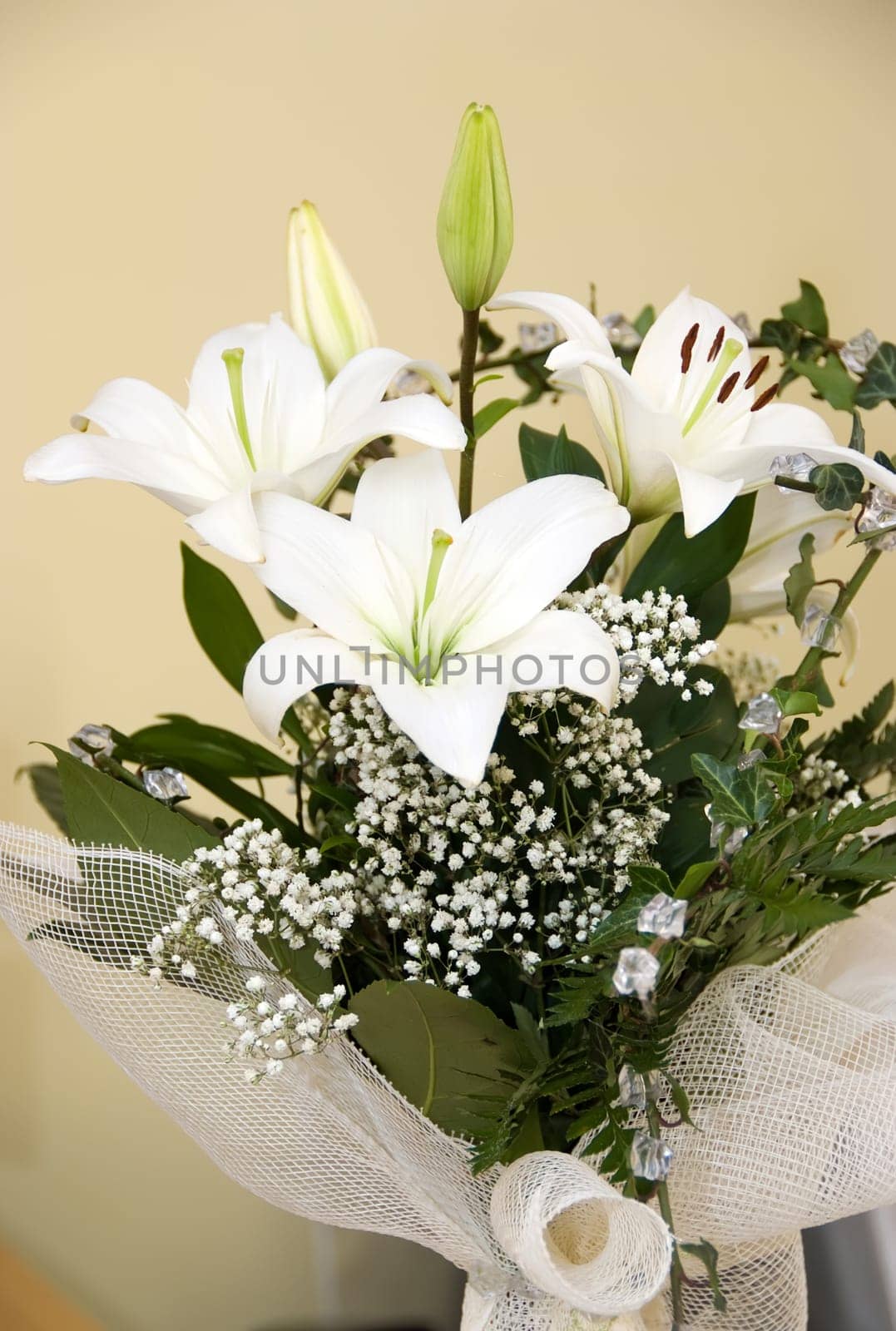 Classy wedding bouquet in vase