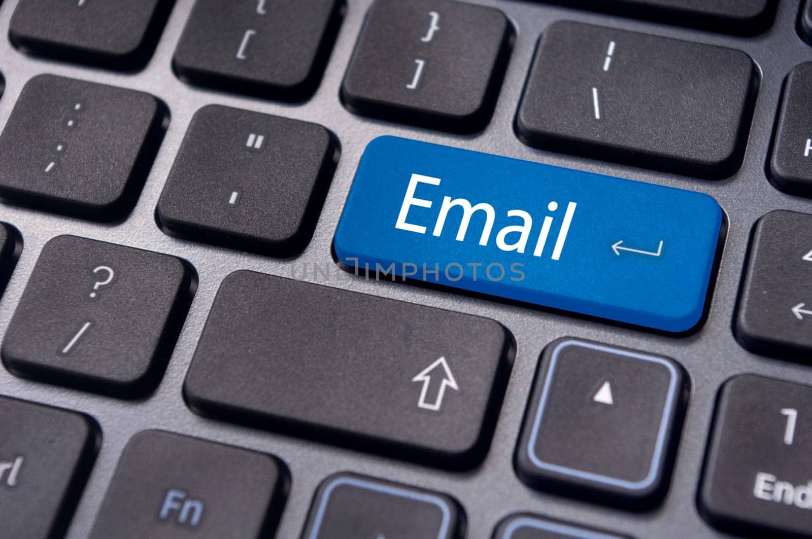 messages on keyboard enter key, for email concepts.