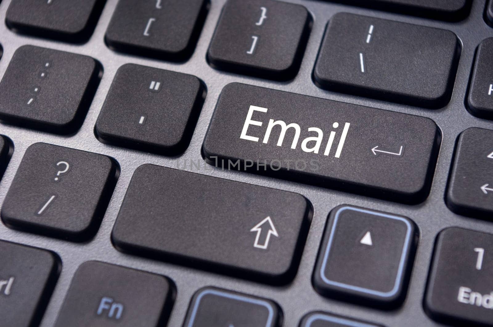 messages on keyboard enter key, for email concepts.