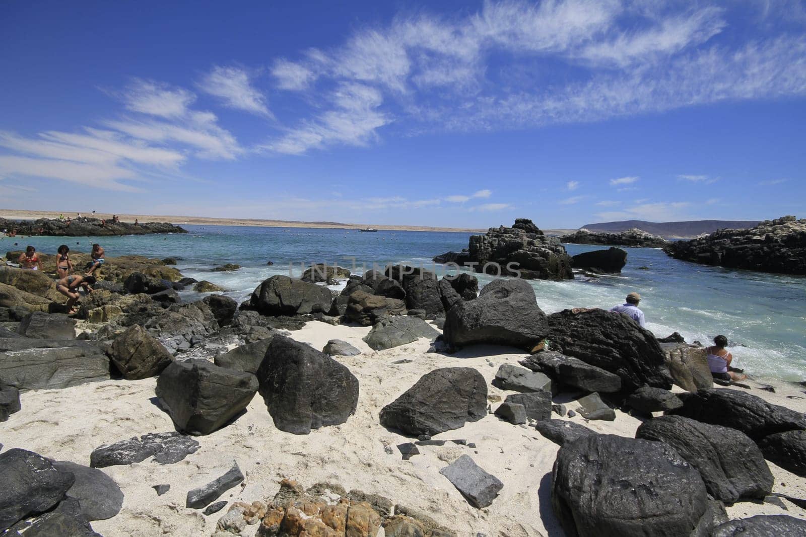 Beaches and harbour near Bahia Inglesia, Caldera, Chile