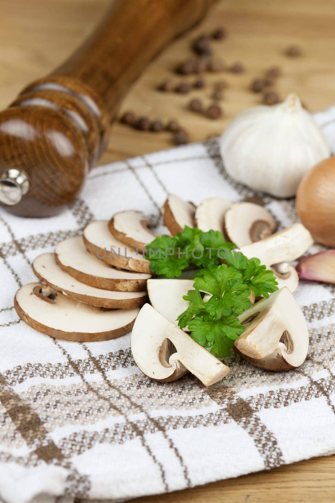 Fine mushroom slices