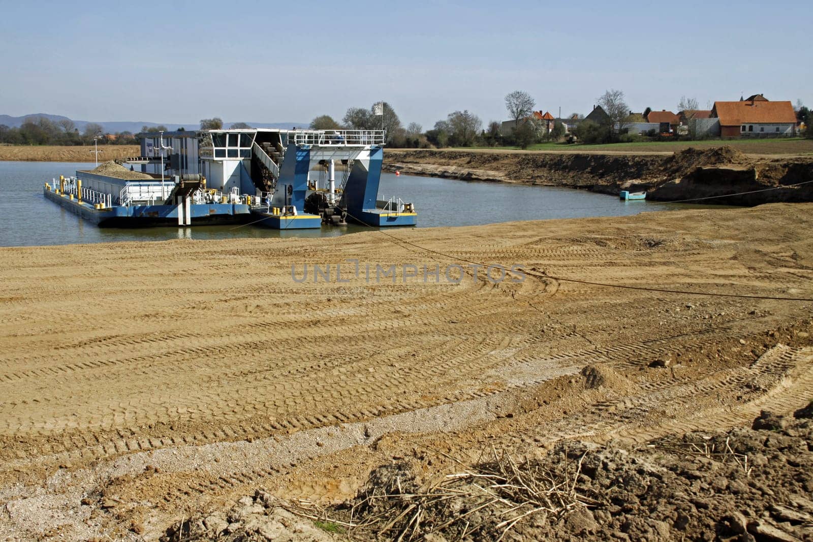 Gravel excavator in Hohenrode (Rinteln)