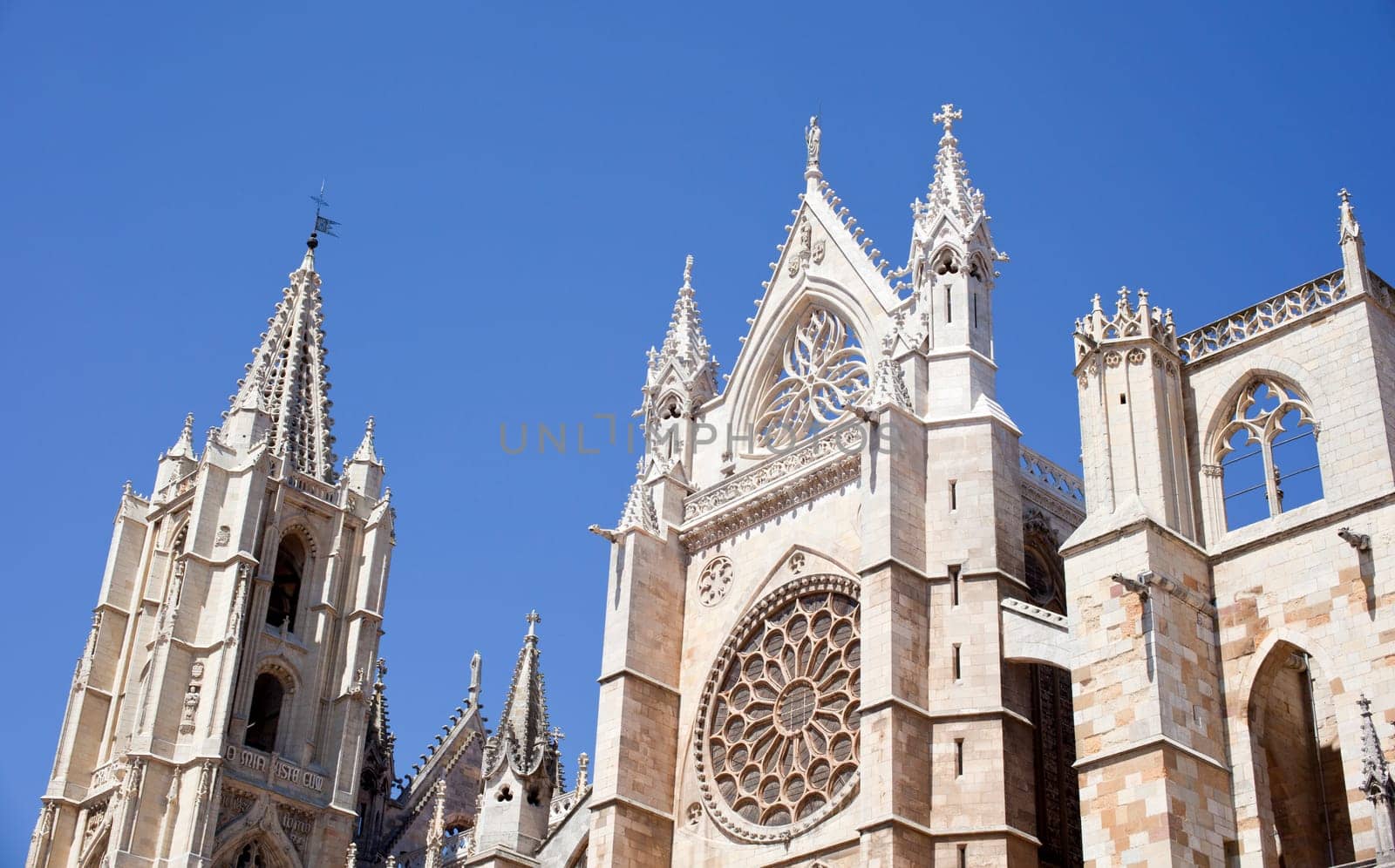 View of Leon,s cathedral