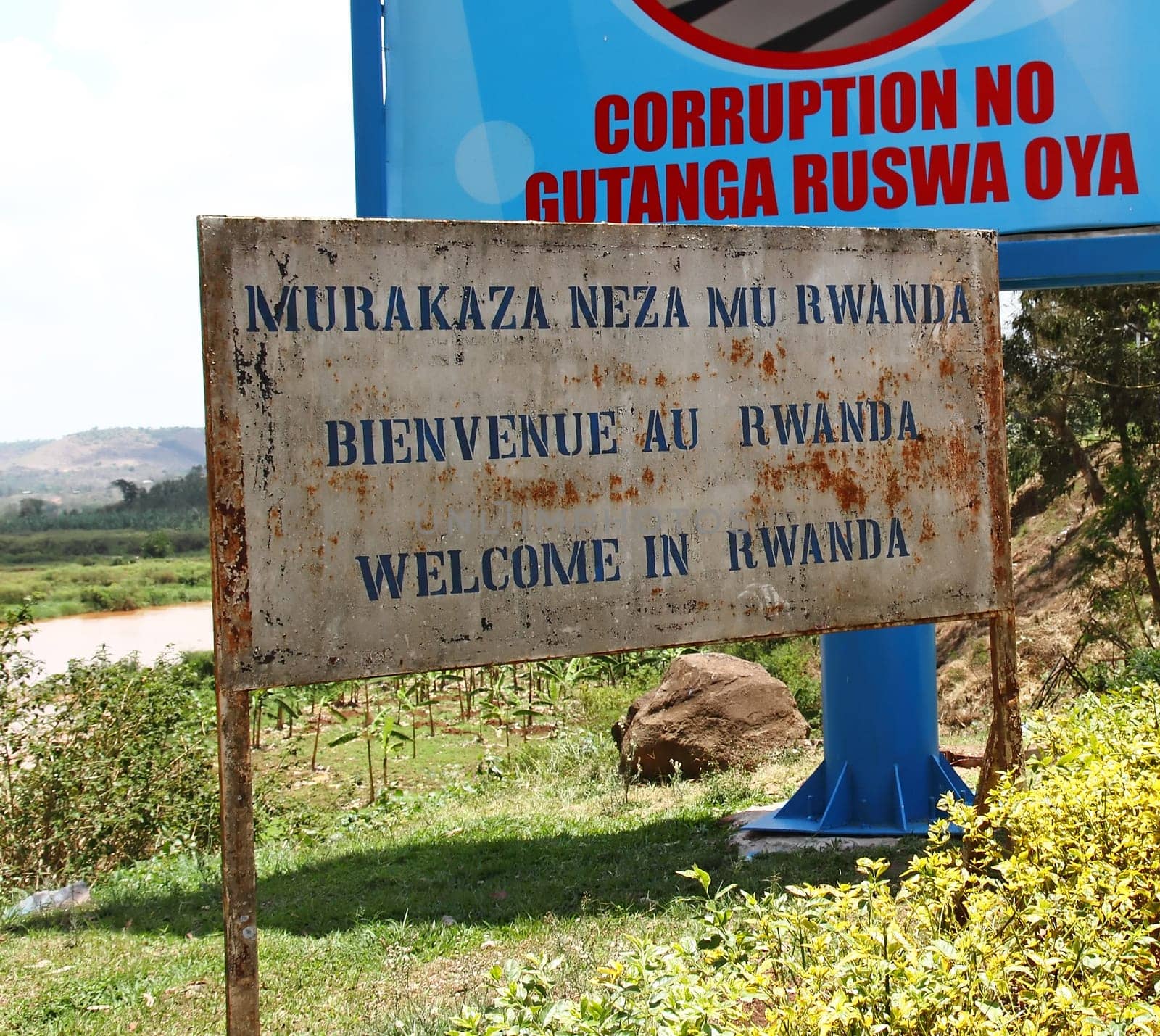 The welcome to Rwanda sign at the border crossing into Rwanda from Tanzania at Rusumo