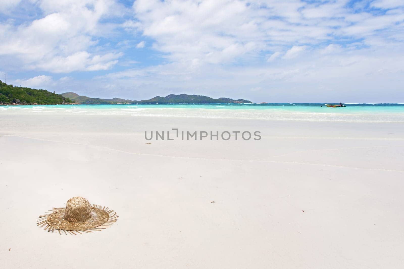 Straw hat at Grand Anse