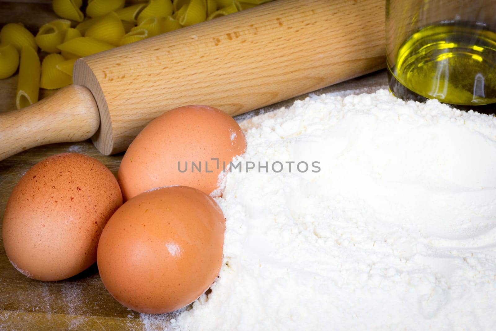 Making pasta food ingredients