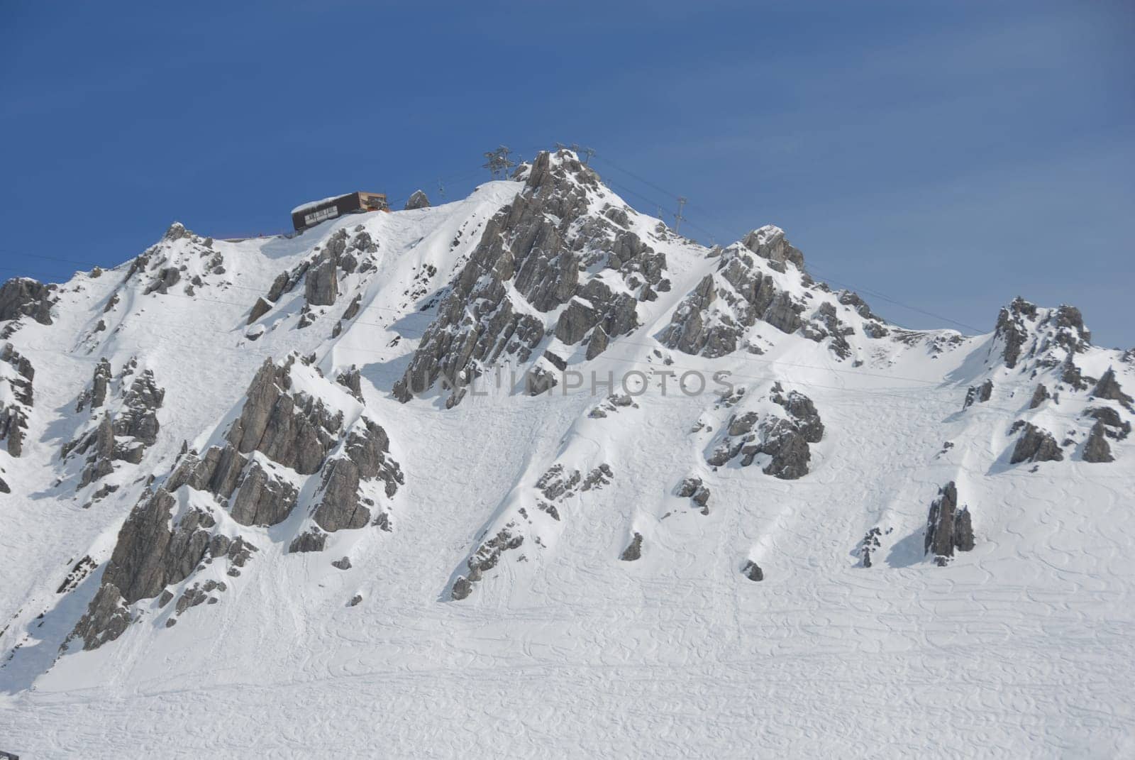Snow-capped mountain peaks on the Arlberg