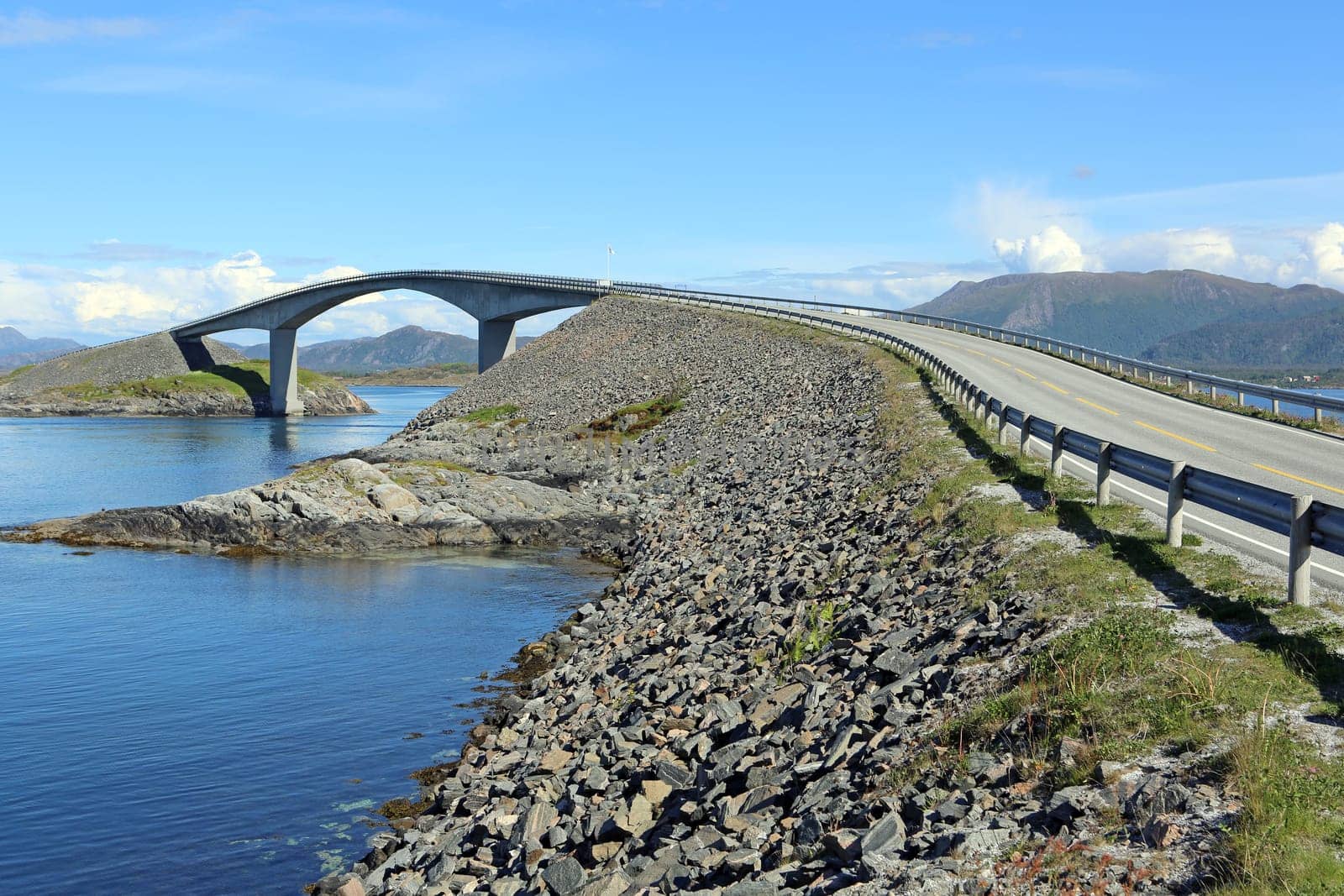 Atlanterhavsvegen (Atlantic Road),Norway