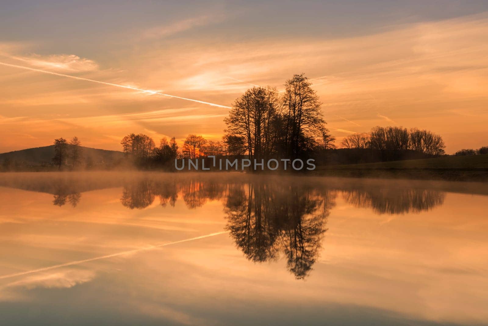 Sunrise at the lake