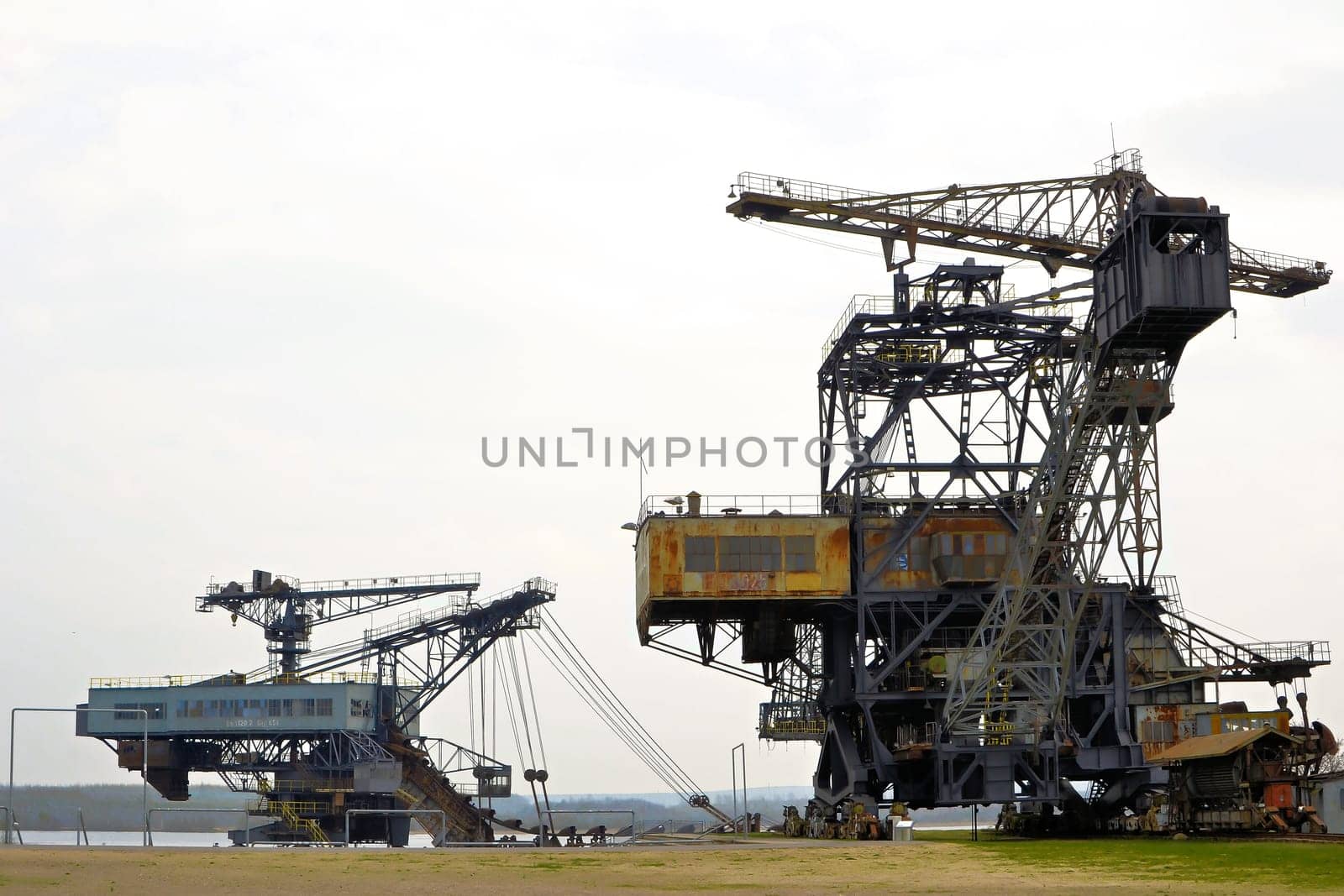 Coal excavator in an open-cast mine