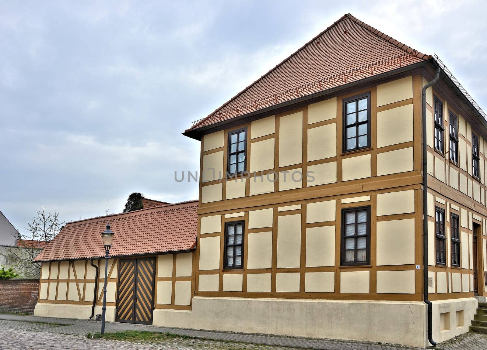Half-timbered house in Oranienbaum