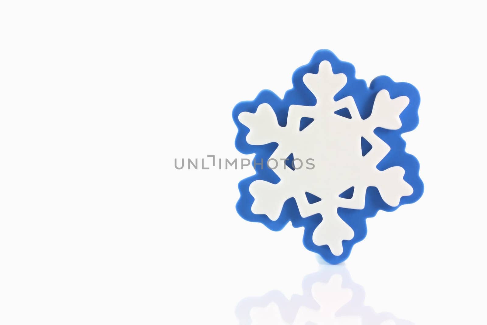 Snowflake with reflection