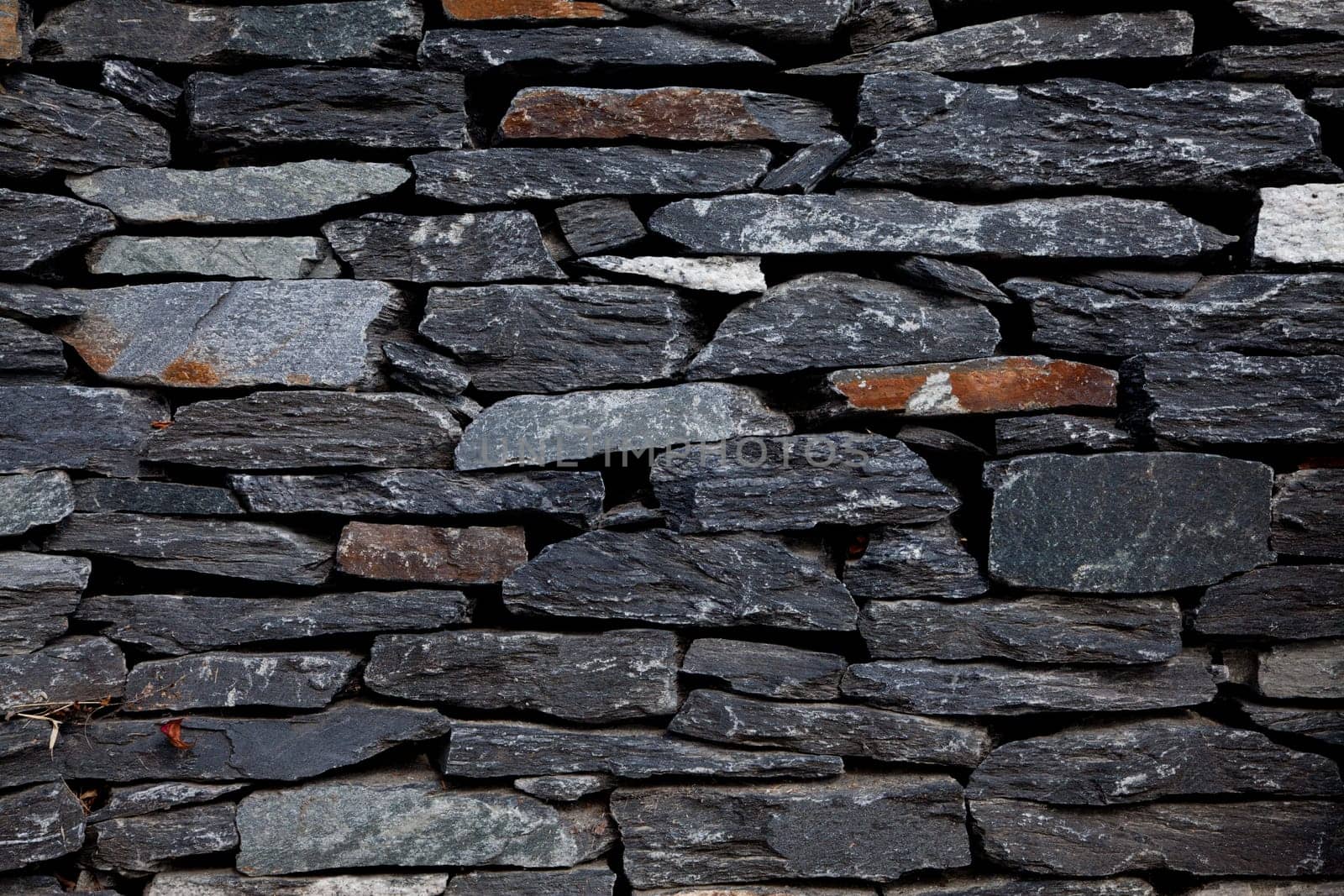 Wall of slate