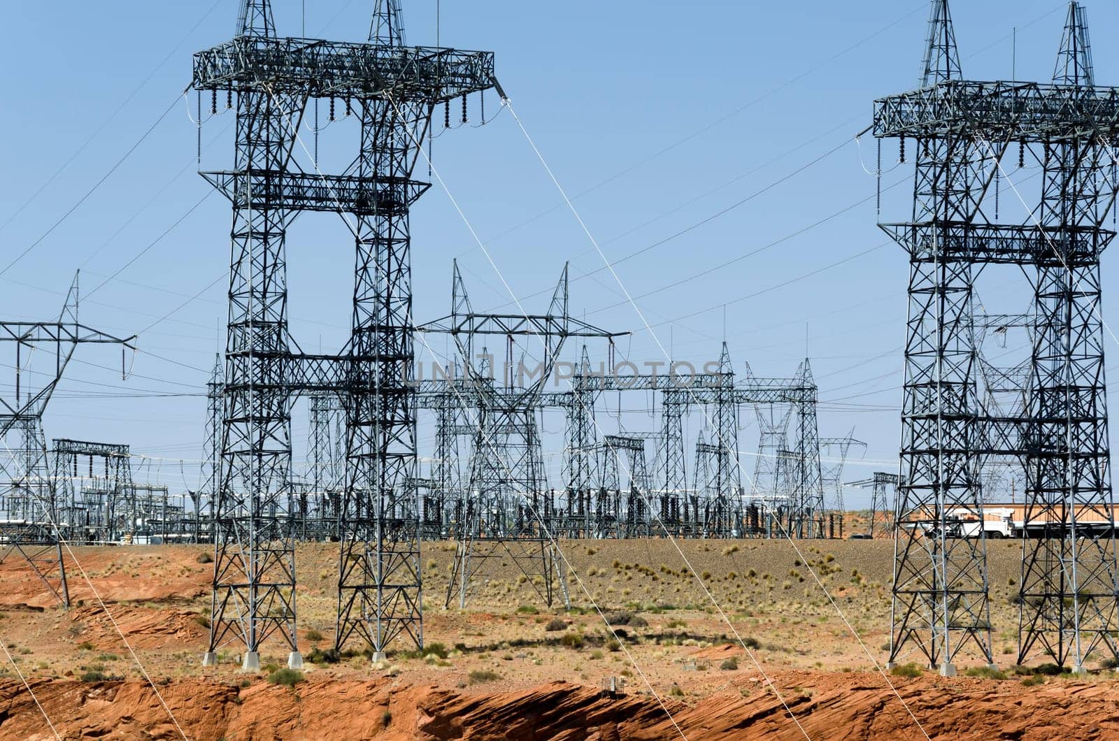 pylons for the transport of electric current to Page in Arizona