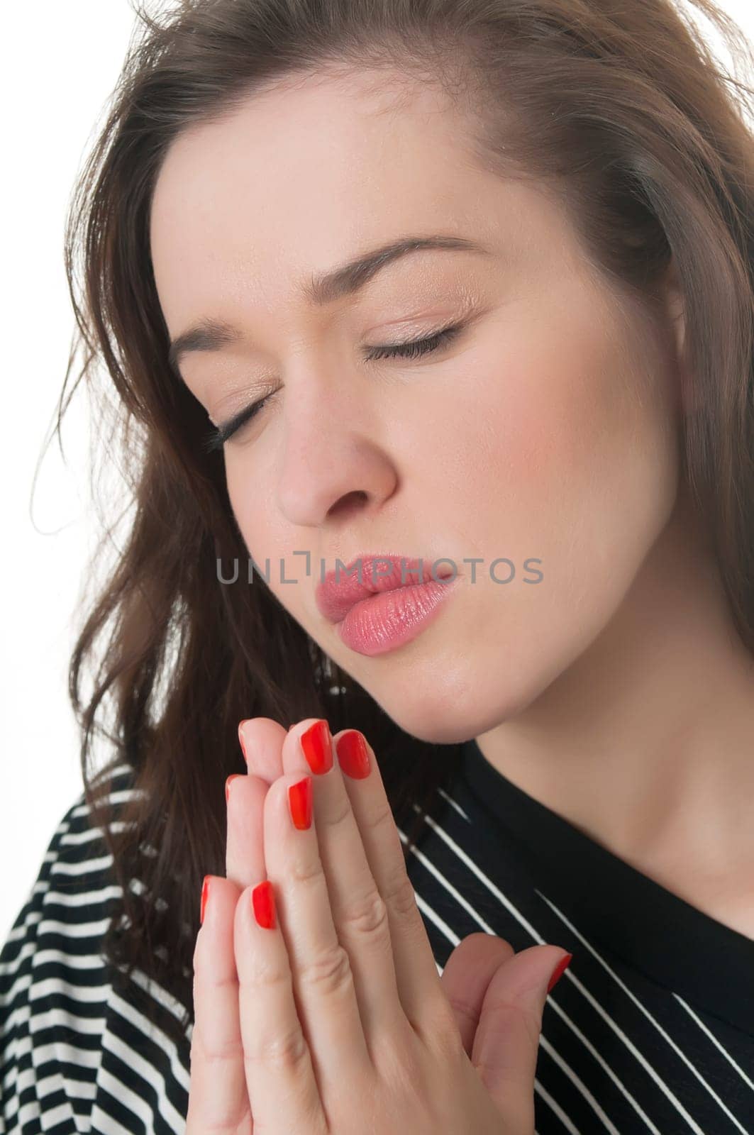 young woman prays