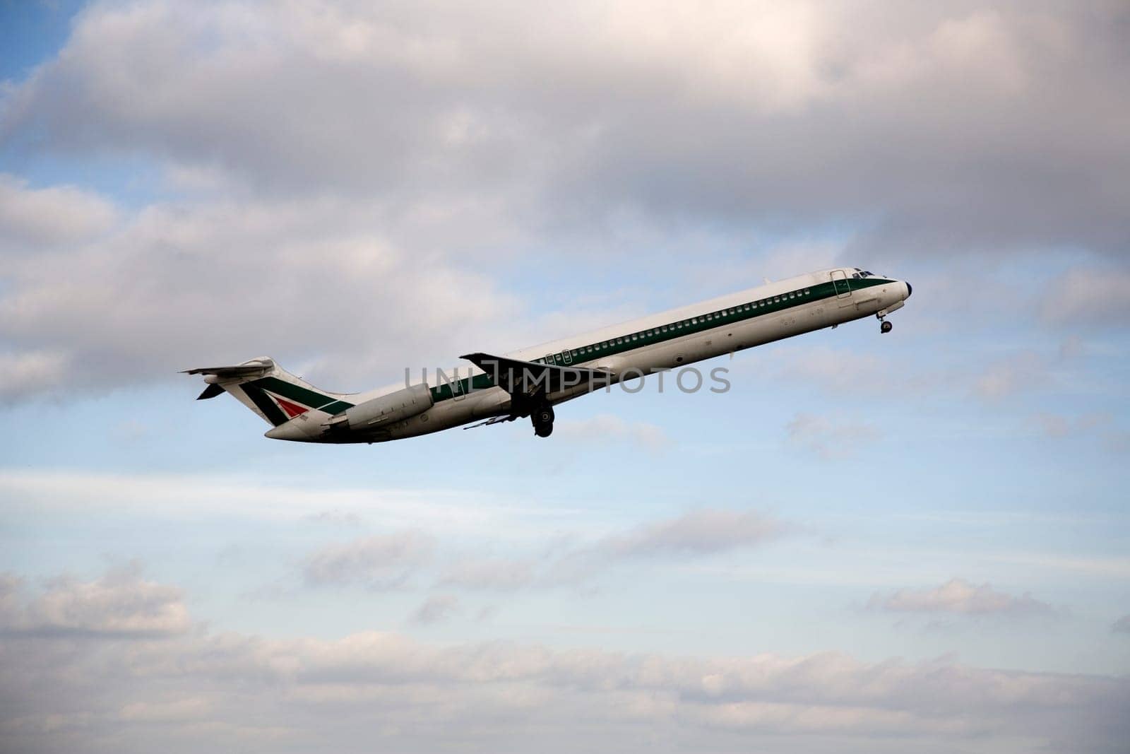 Airplane takes off from schiphol airport, Amsterdam