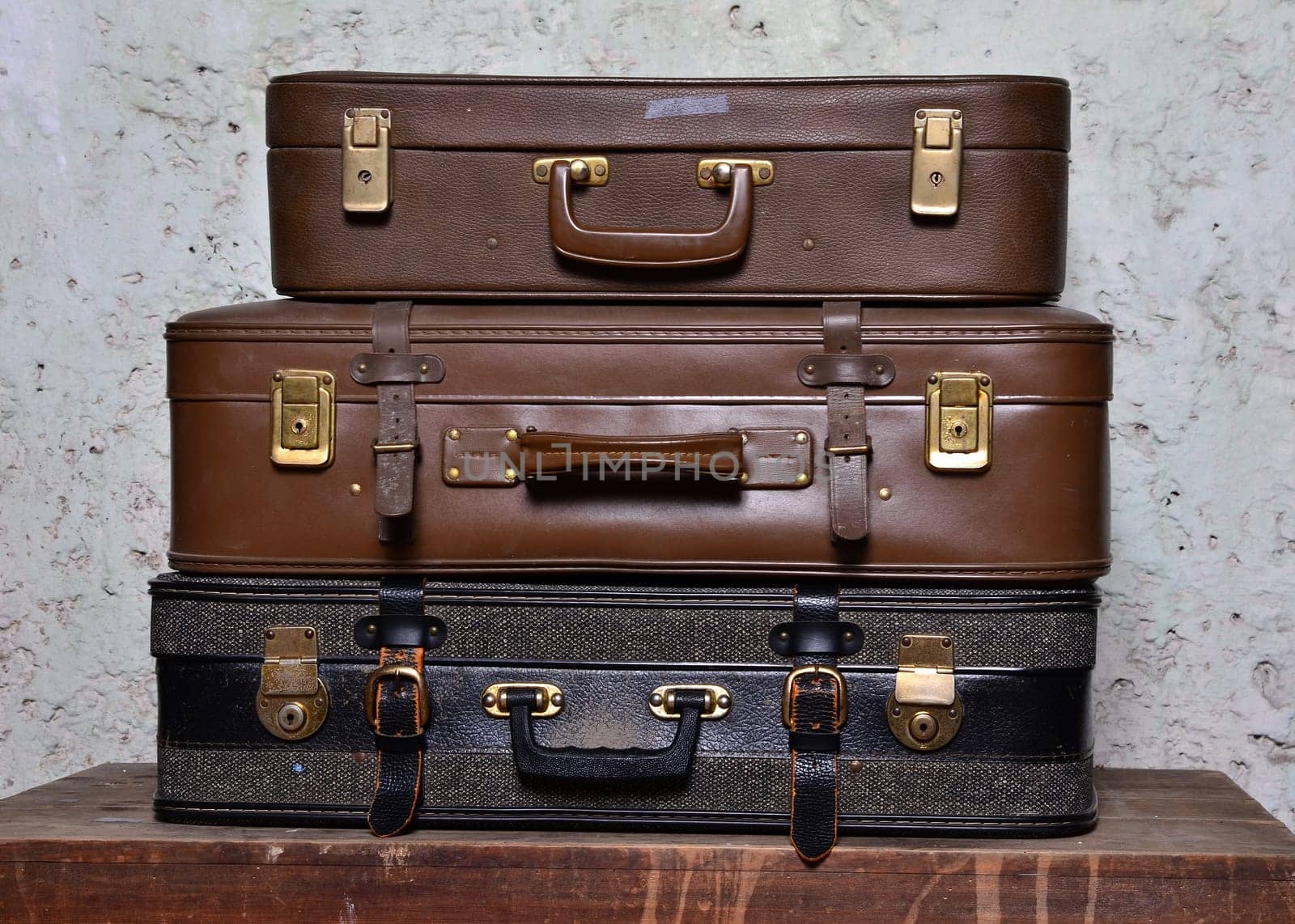 old suitcases nostalgia
