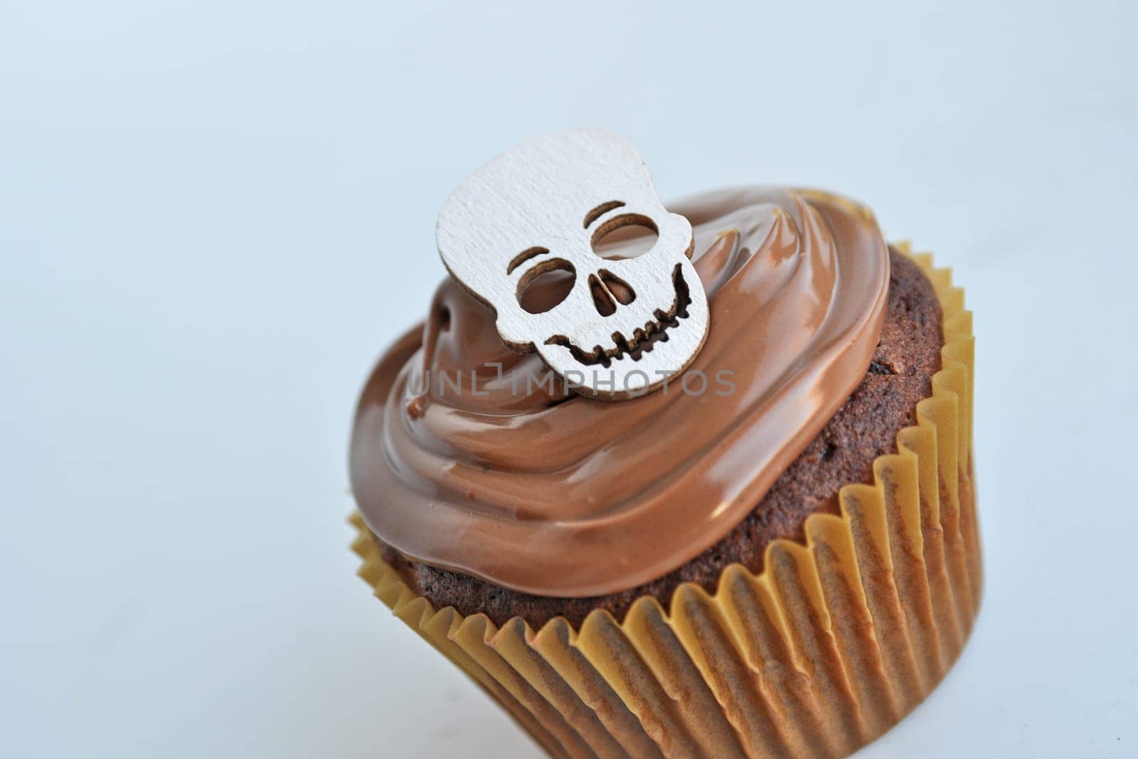 Skull Cupcake