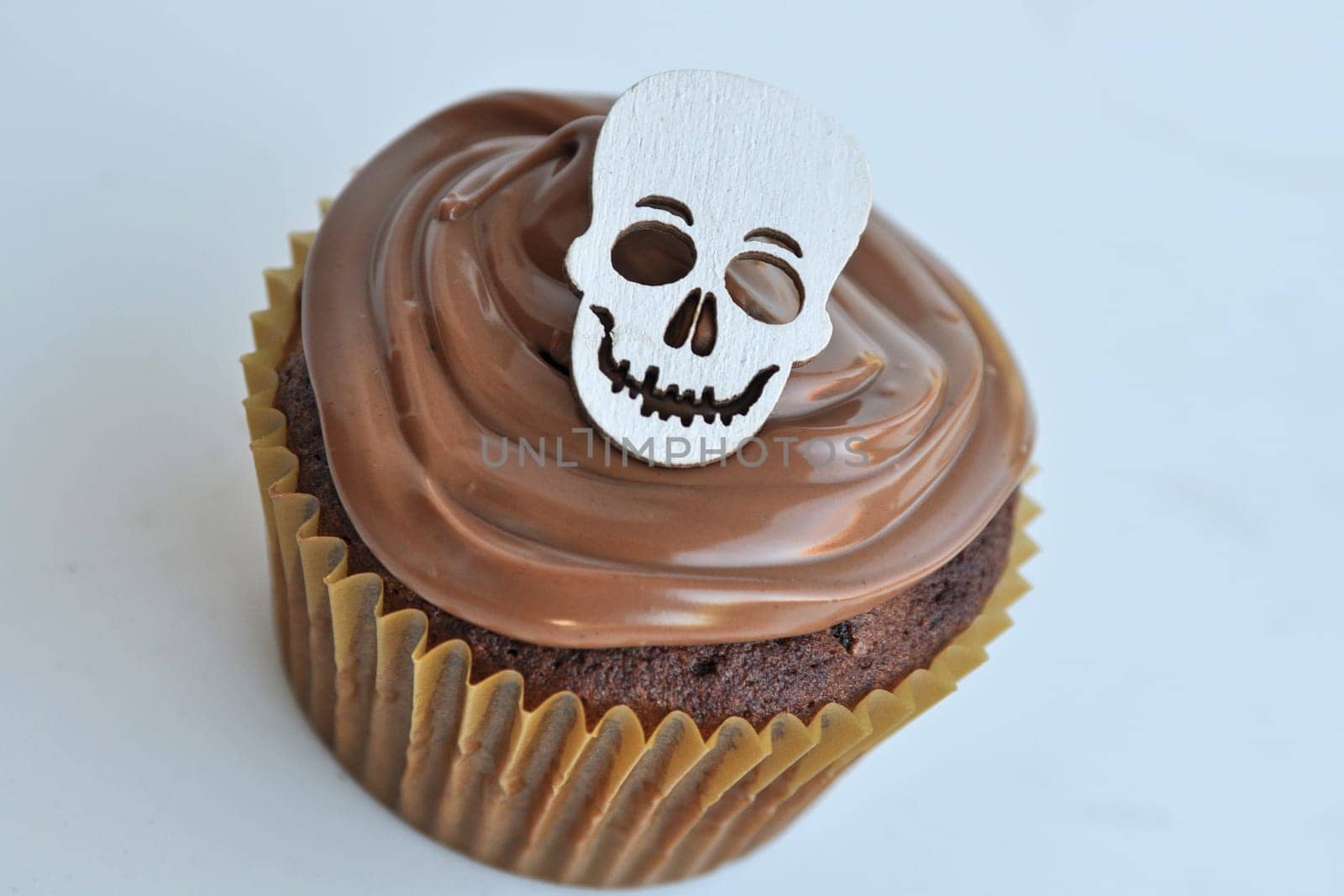 Skull Cupcake