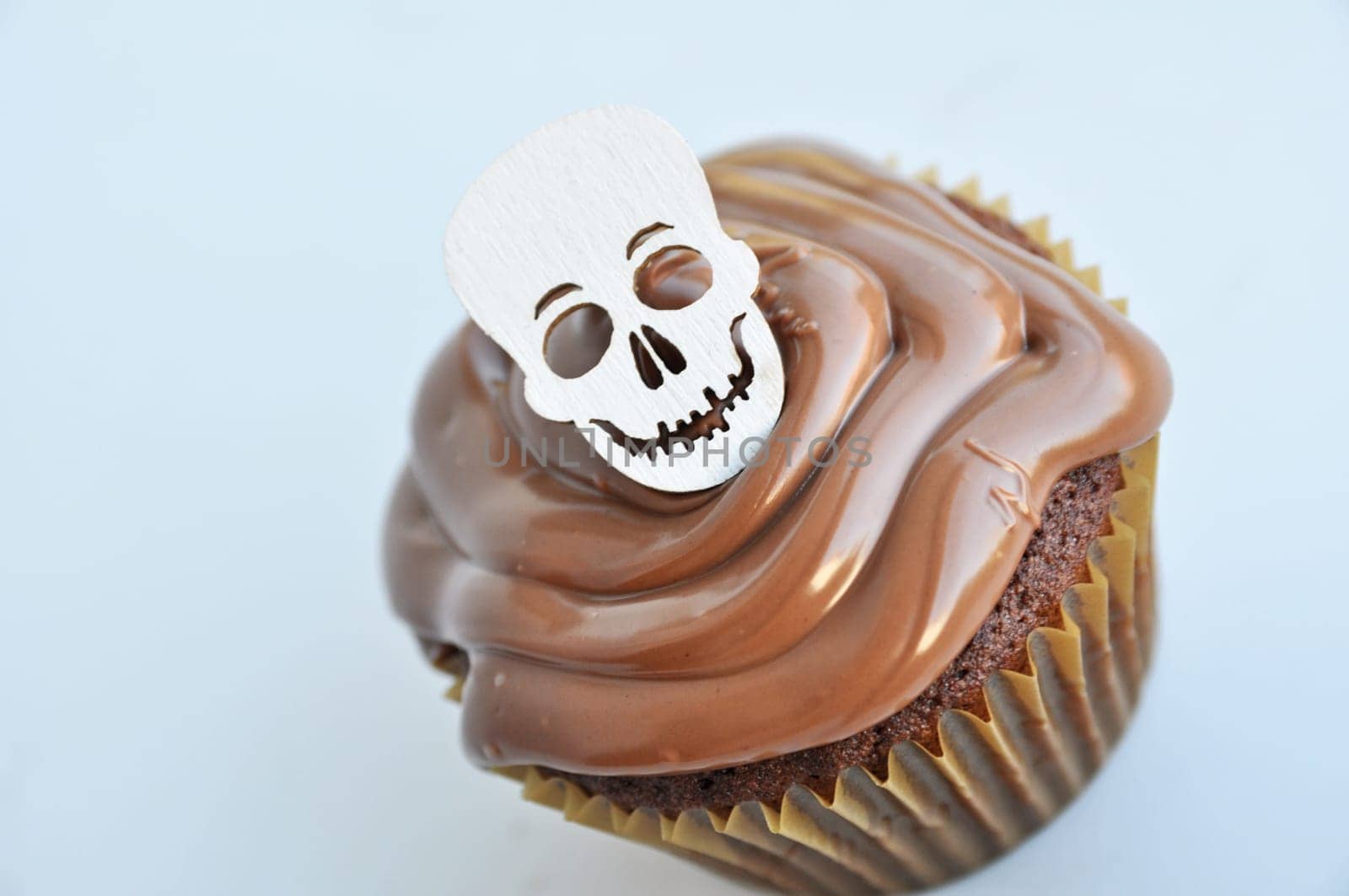 Skull Cupcake