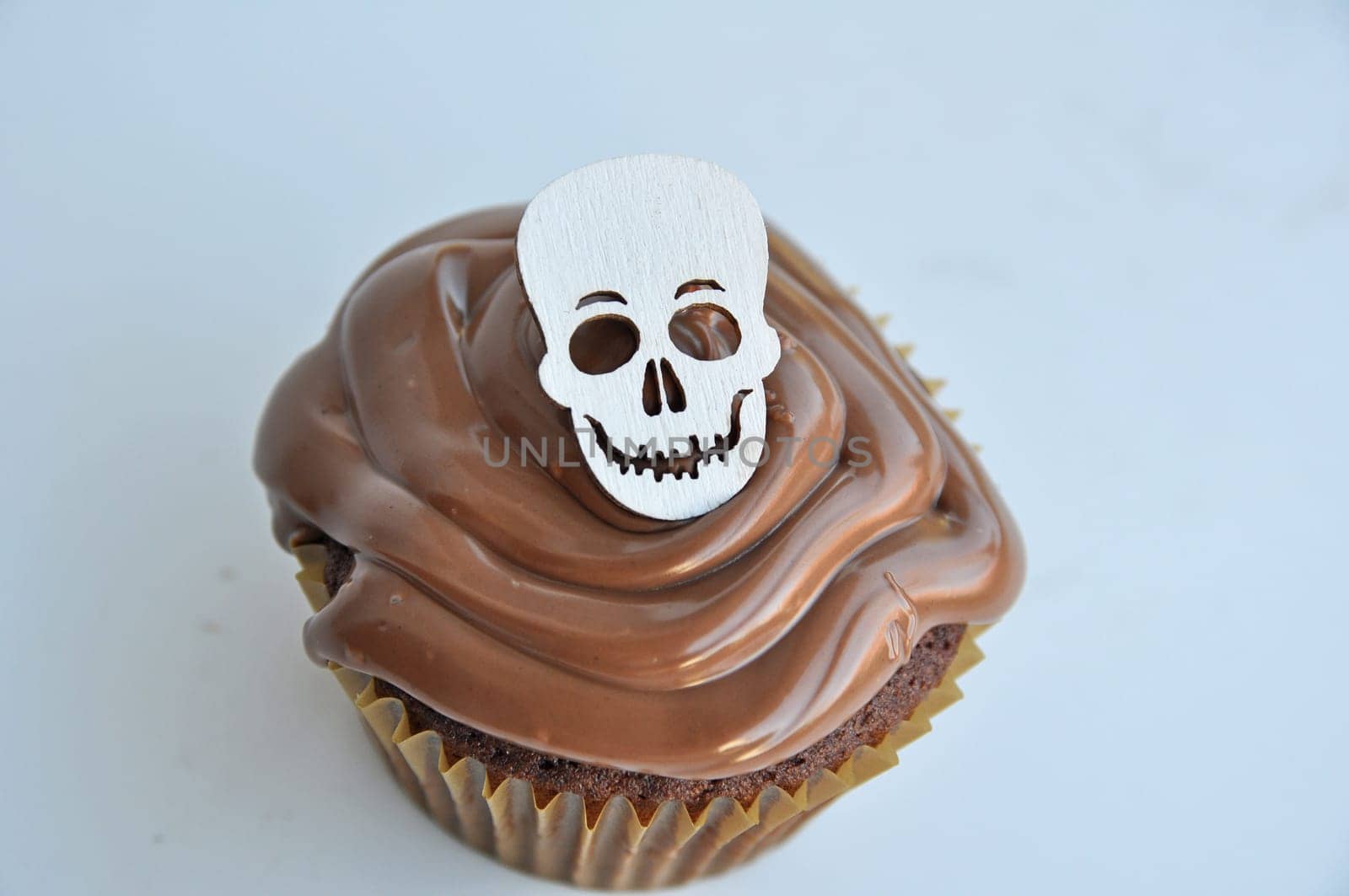 Skull Cupcake