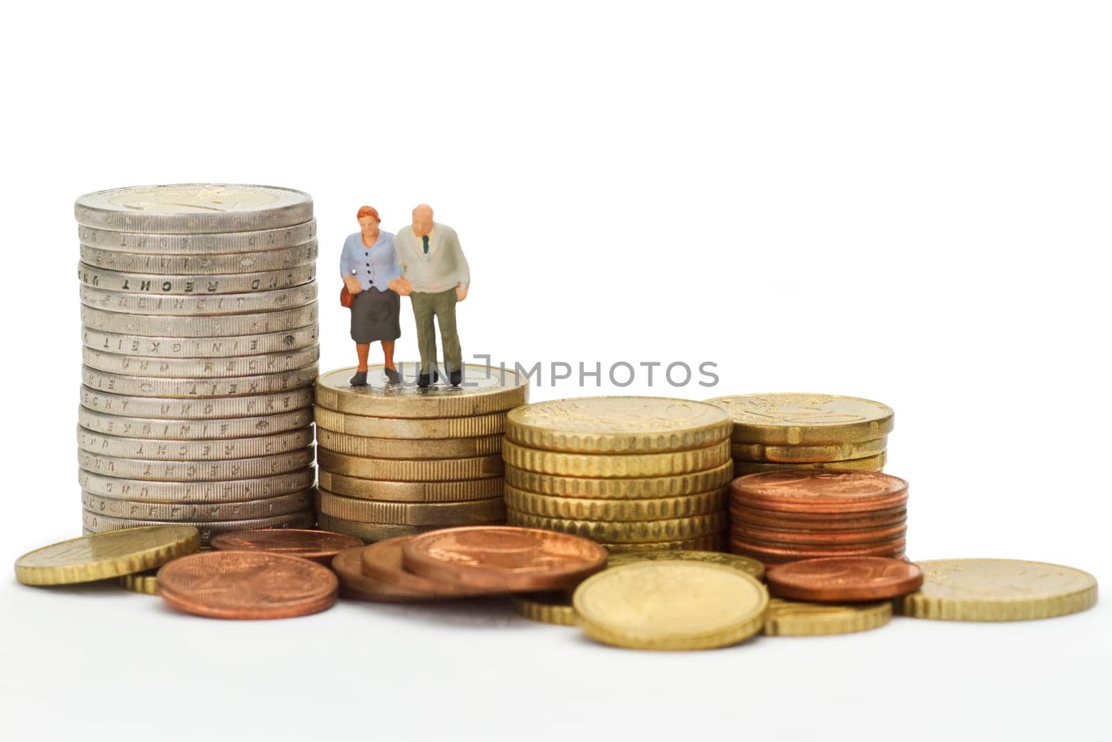 Model figures of senior couple with euro coins