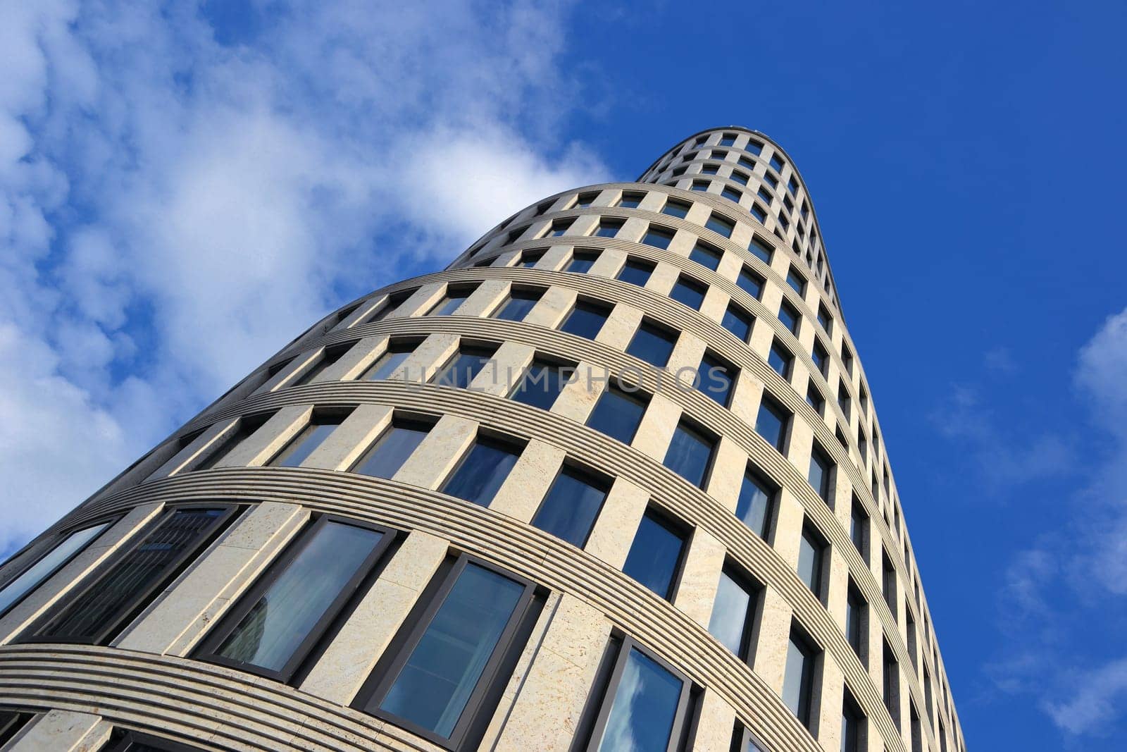 a skyscraper in the city center of Berlin