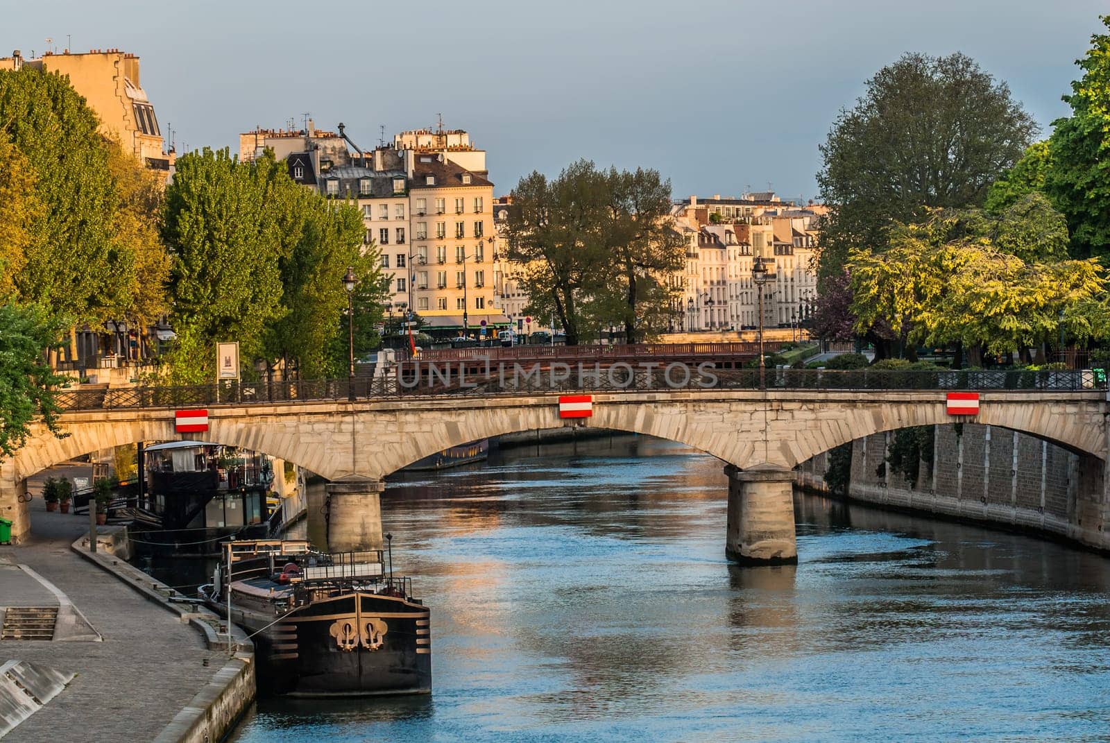 waterfront of the seine river in the city of Paris in france