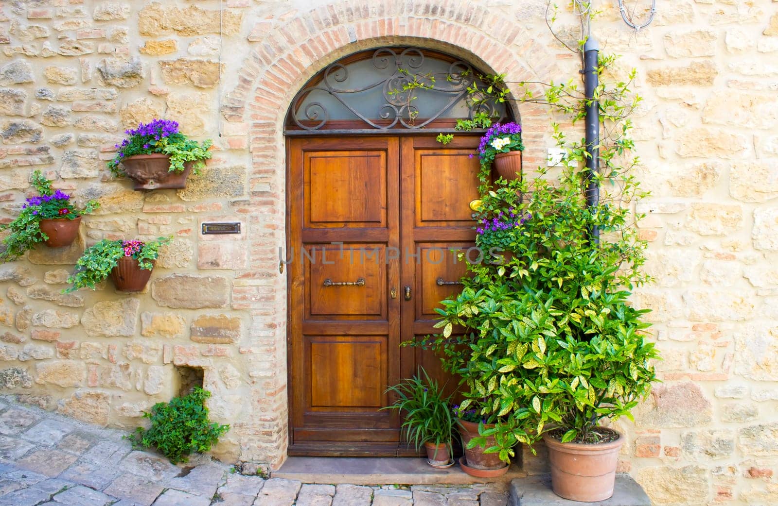 lovely tuscan doors, Volterra, Italy