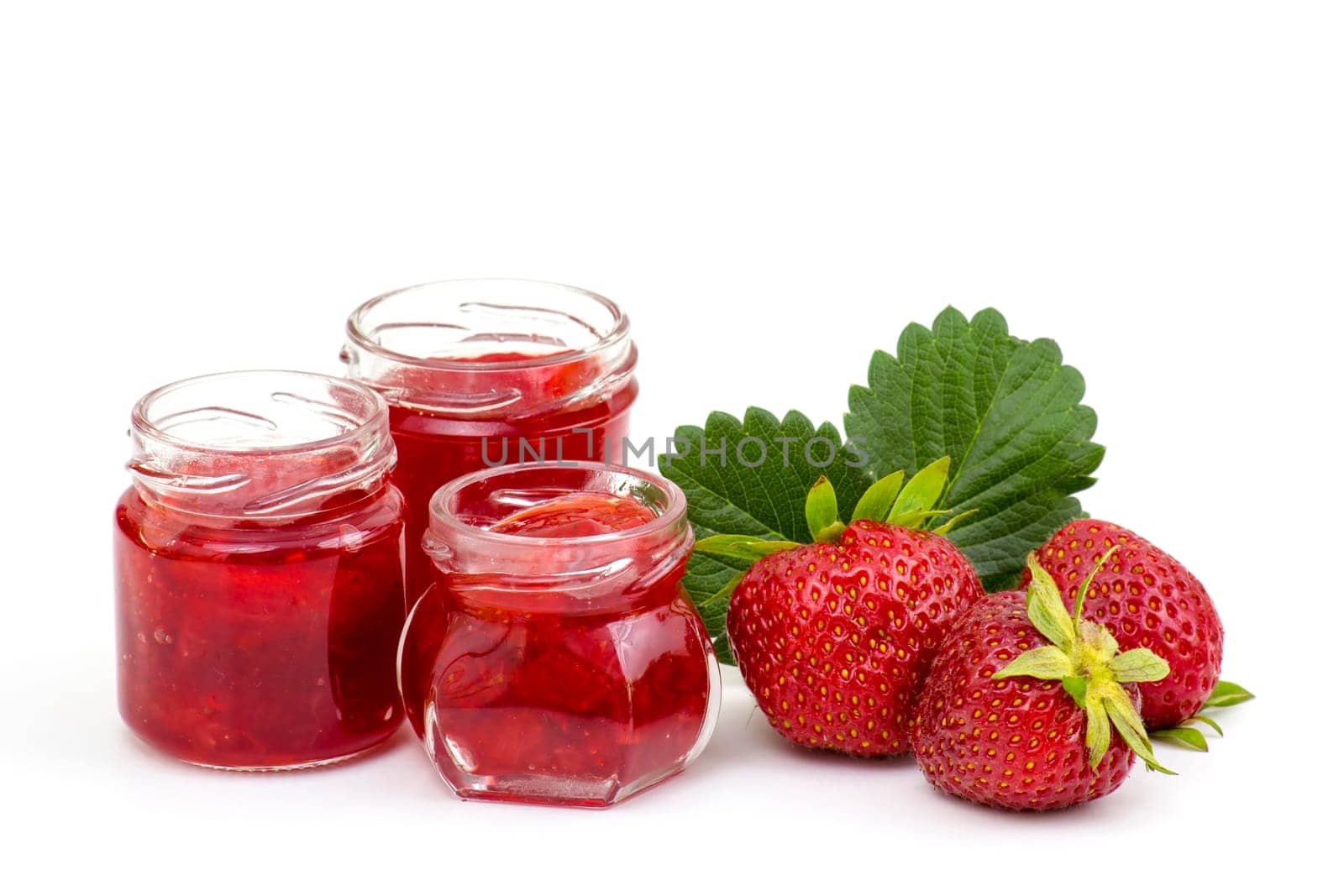 Strawberry jam with fresh strawberries