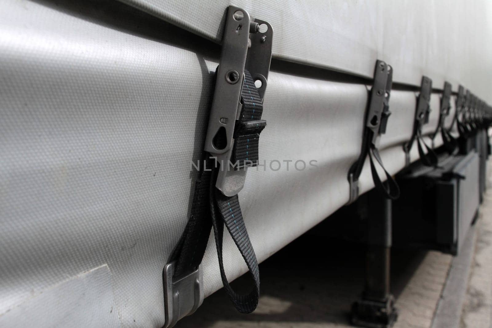 Truck Tarpaulin Tension Straps