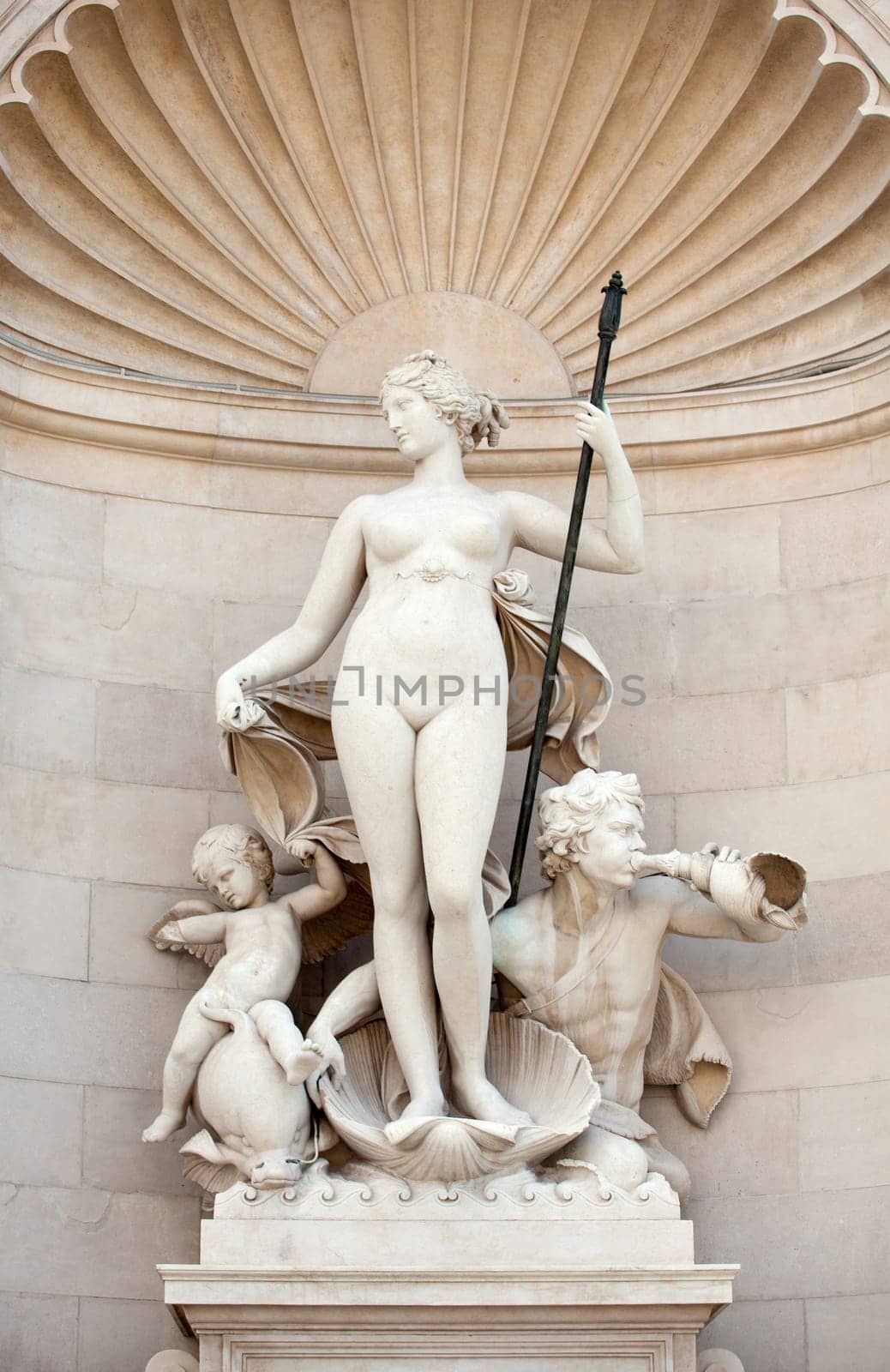Venus statue inside a niche, Trieste - Italy