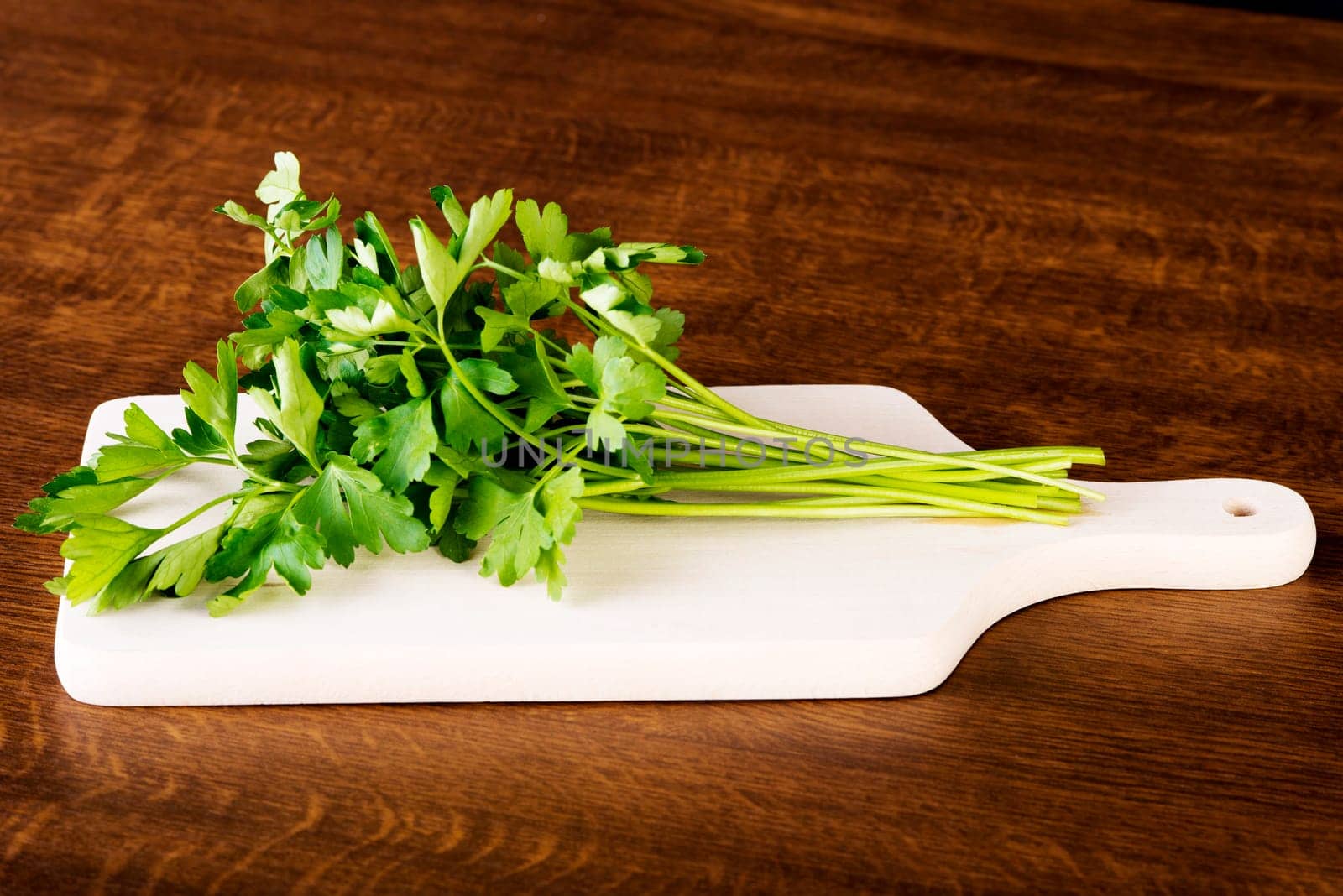 green parsley on table