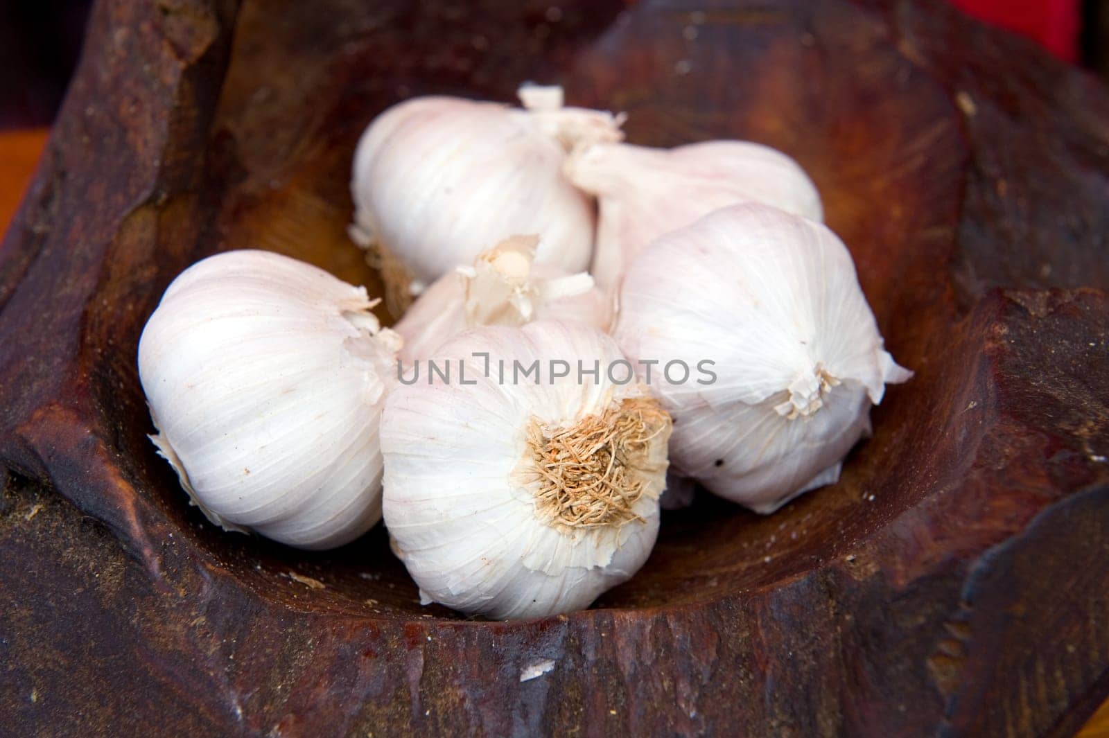 garlic in a wooden bowl