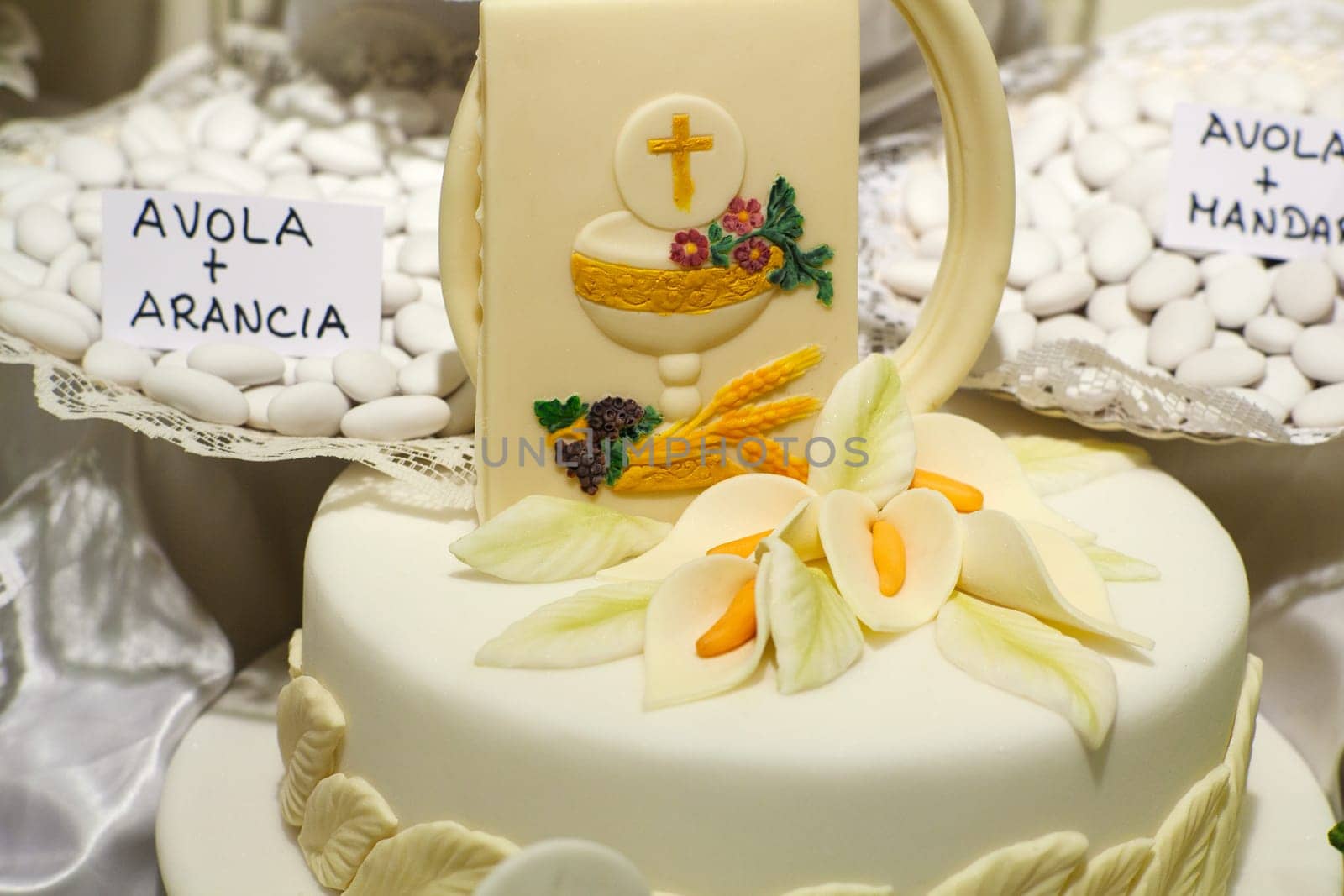 Cake and decorations for the celebration of First Communion