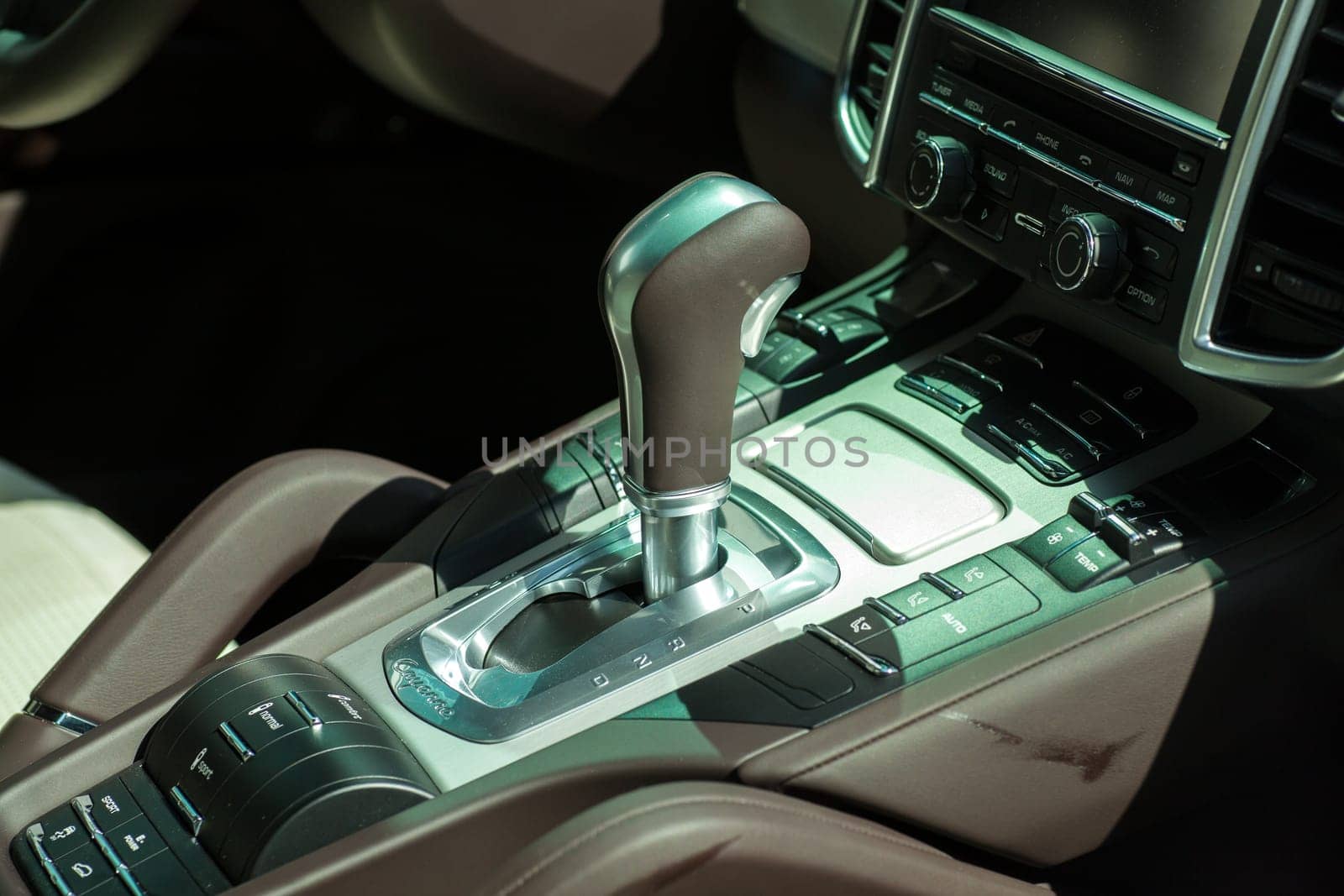 Photo of gear shift of a new car