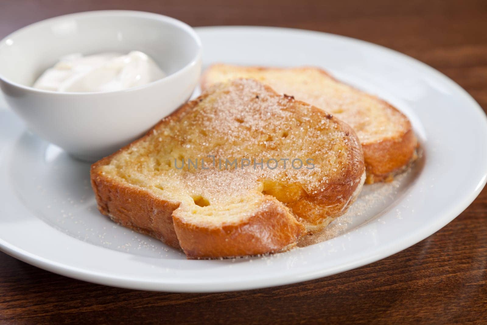 French toast with yogurt