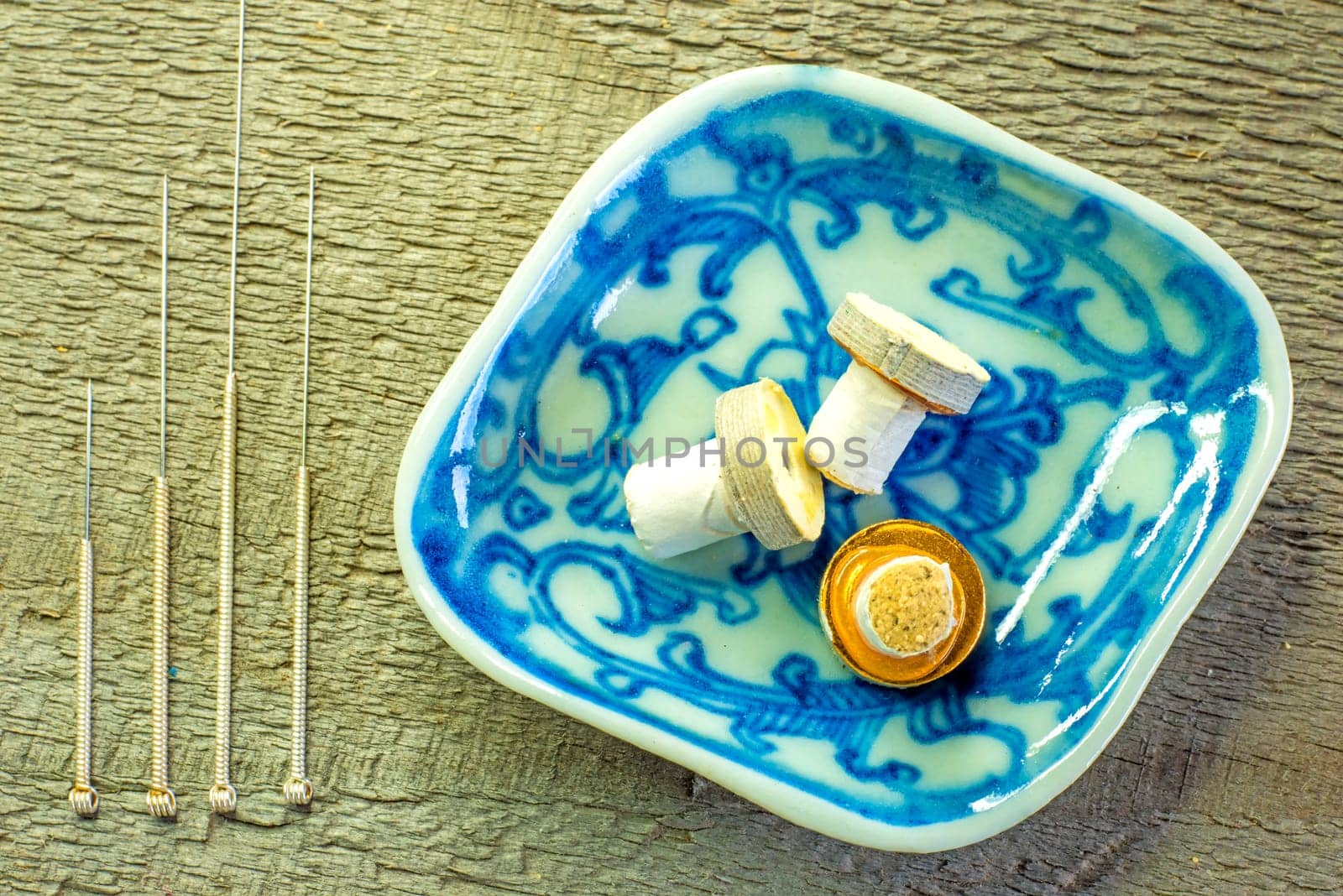 Acupuncture needles and moxa cones