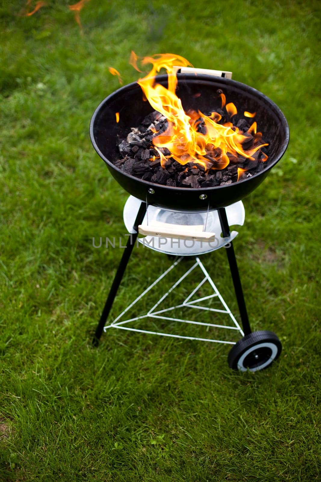 Fire, Hot grilling