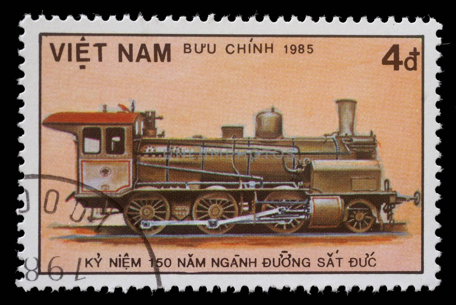 VIETNAM - CIRCA 1985: A stamp printed in Vietnam showing steam locomotive, circa 1985